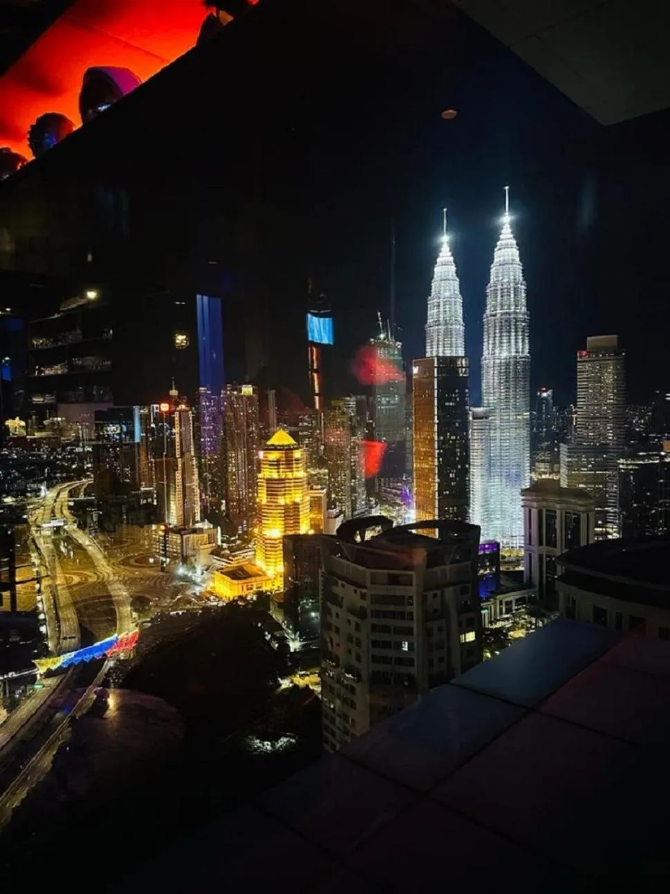 Night in The Platinum KLCC Luxury Suite