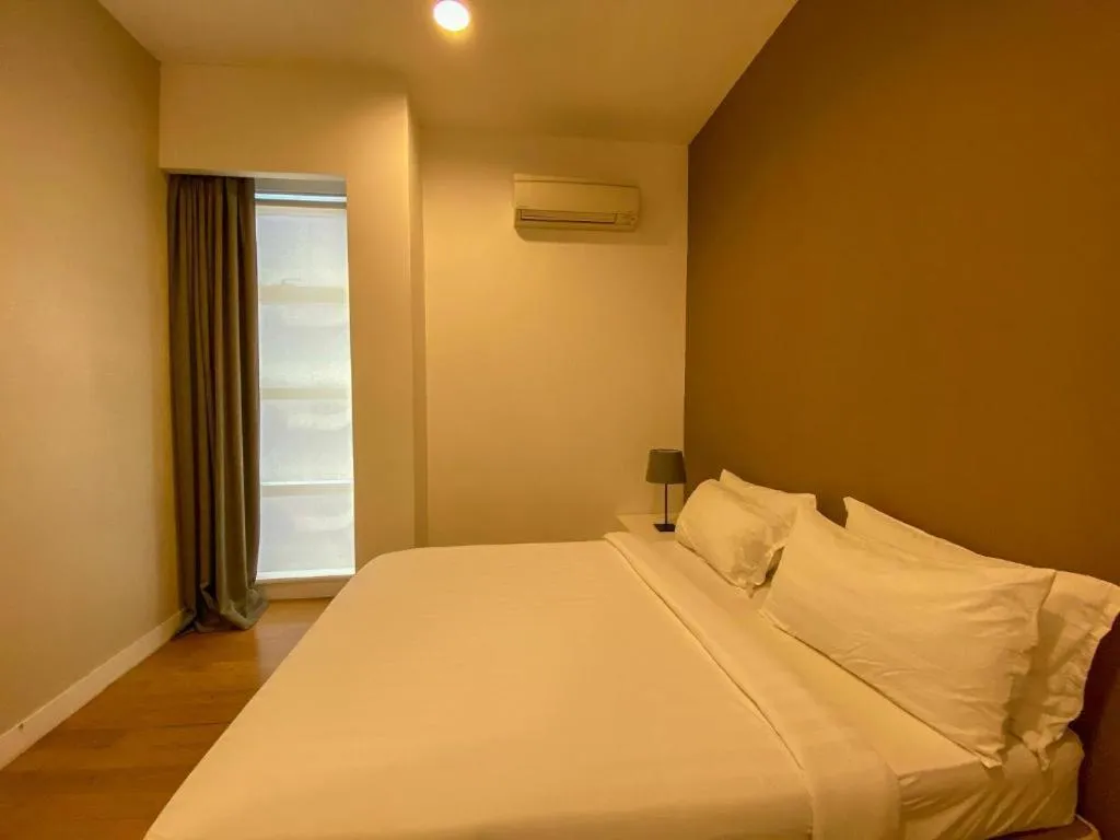 Bed in The Platinum KLCC Luxury Suite