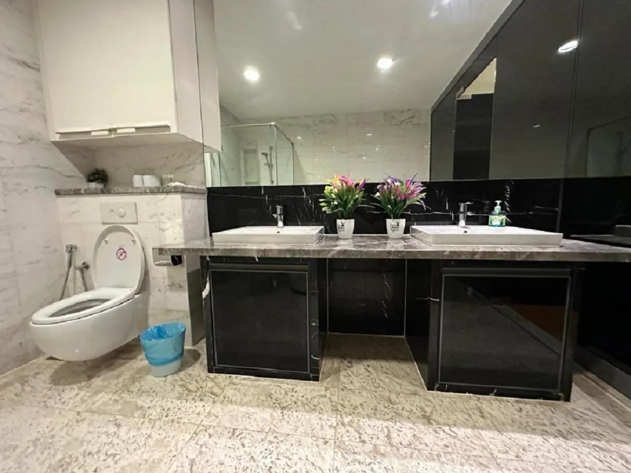 Toilet, Kitchen/Kitchenette in The Platinum KLCC Luxury Suite