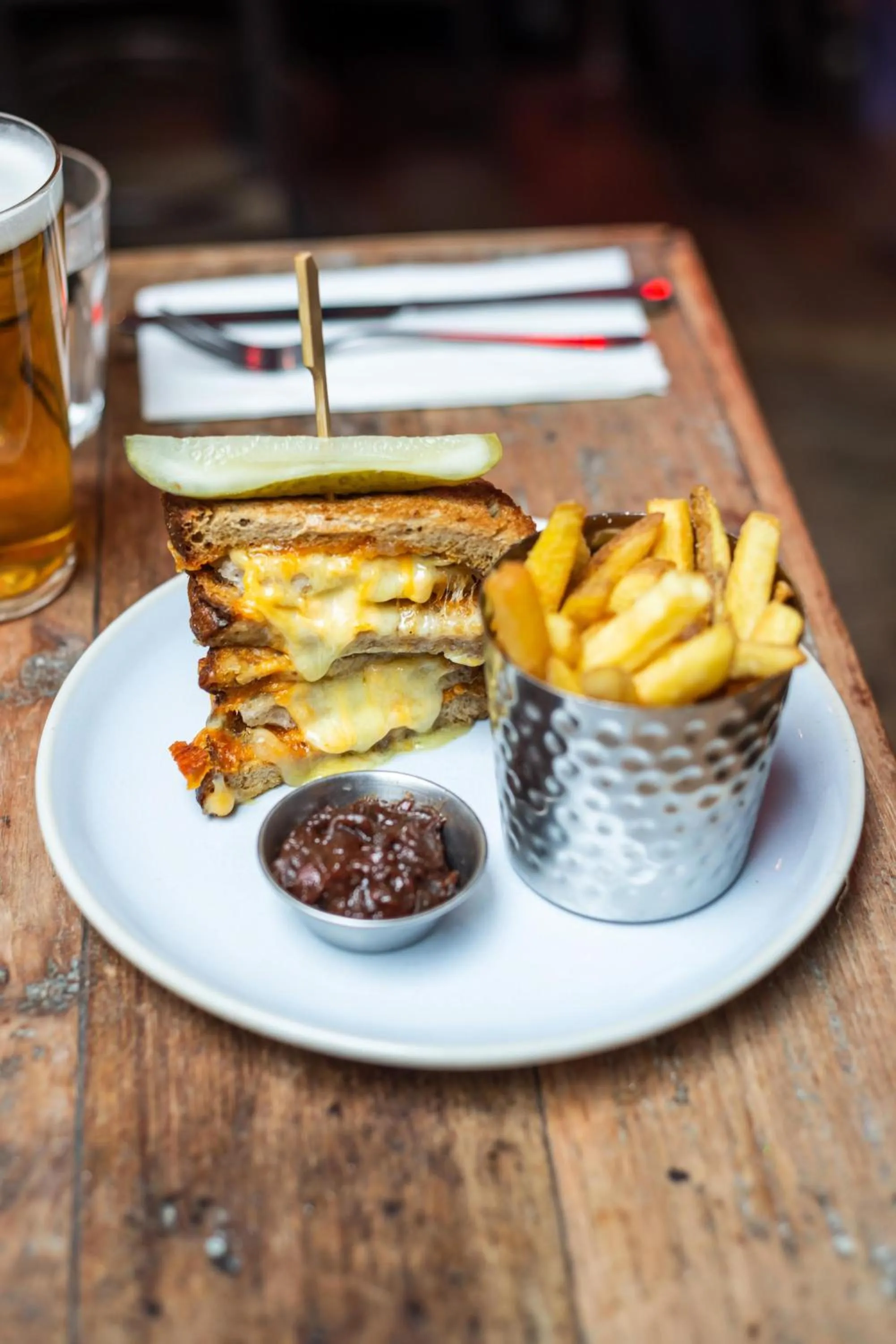 Restaurant/places to eat in Old Ship Inn Hackney