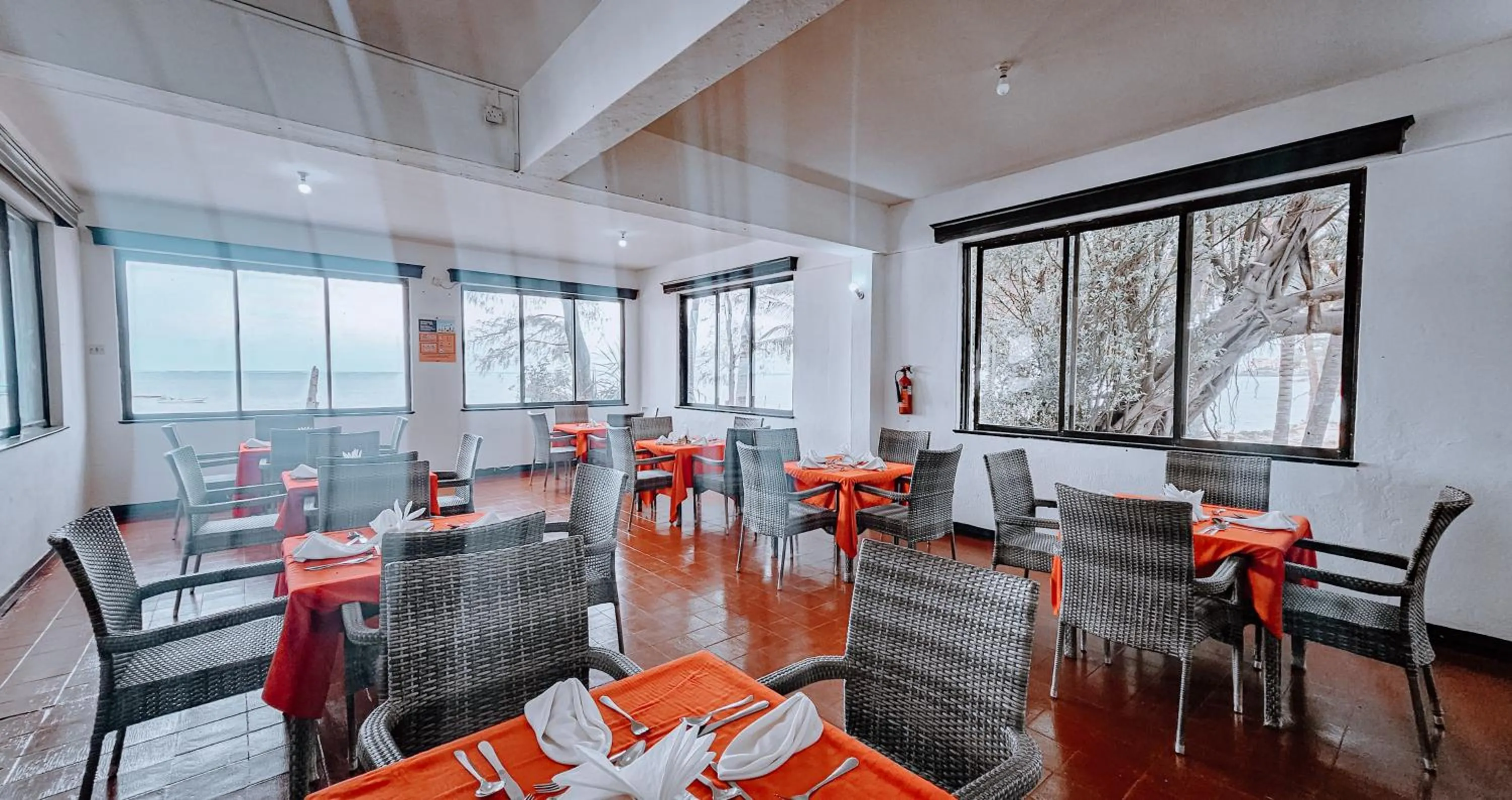 Restaurant/places to eat in Milele Beach Hotel