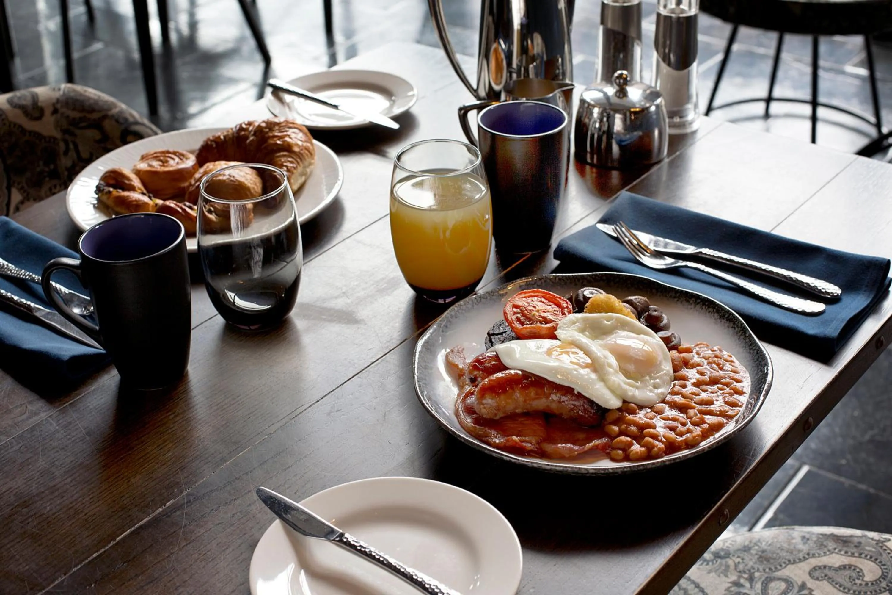 Restaurant/places to eat in Titanic Hotel Liverpool