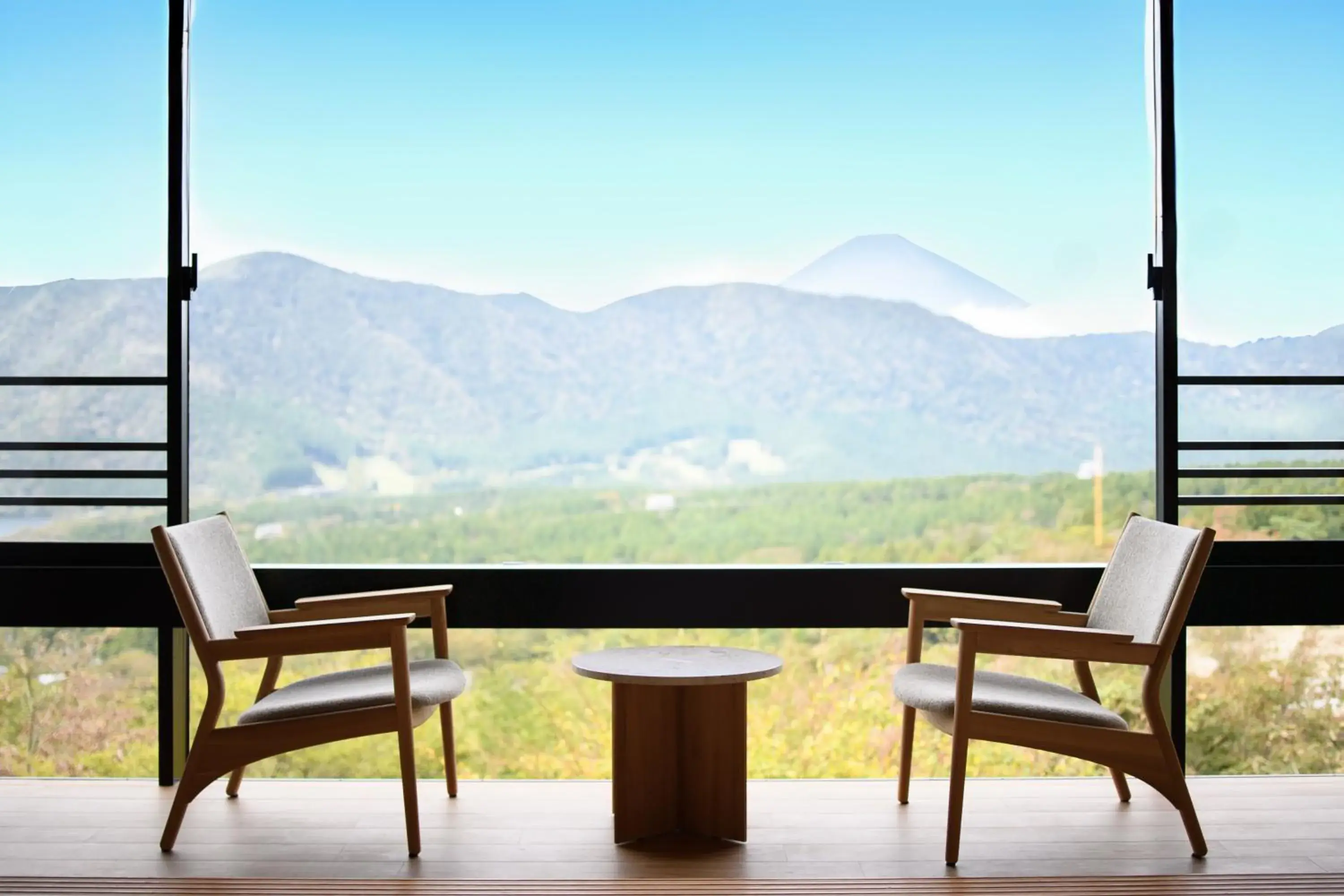 Hakone Ashinoko Bikeikan 箱根芦ノ湖 美景館 Hakone Ashinoko Bikeikan 箱根芦ノ湖 美景館