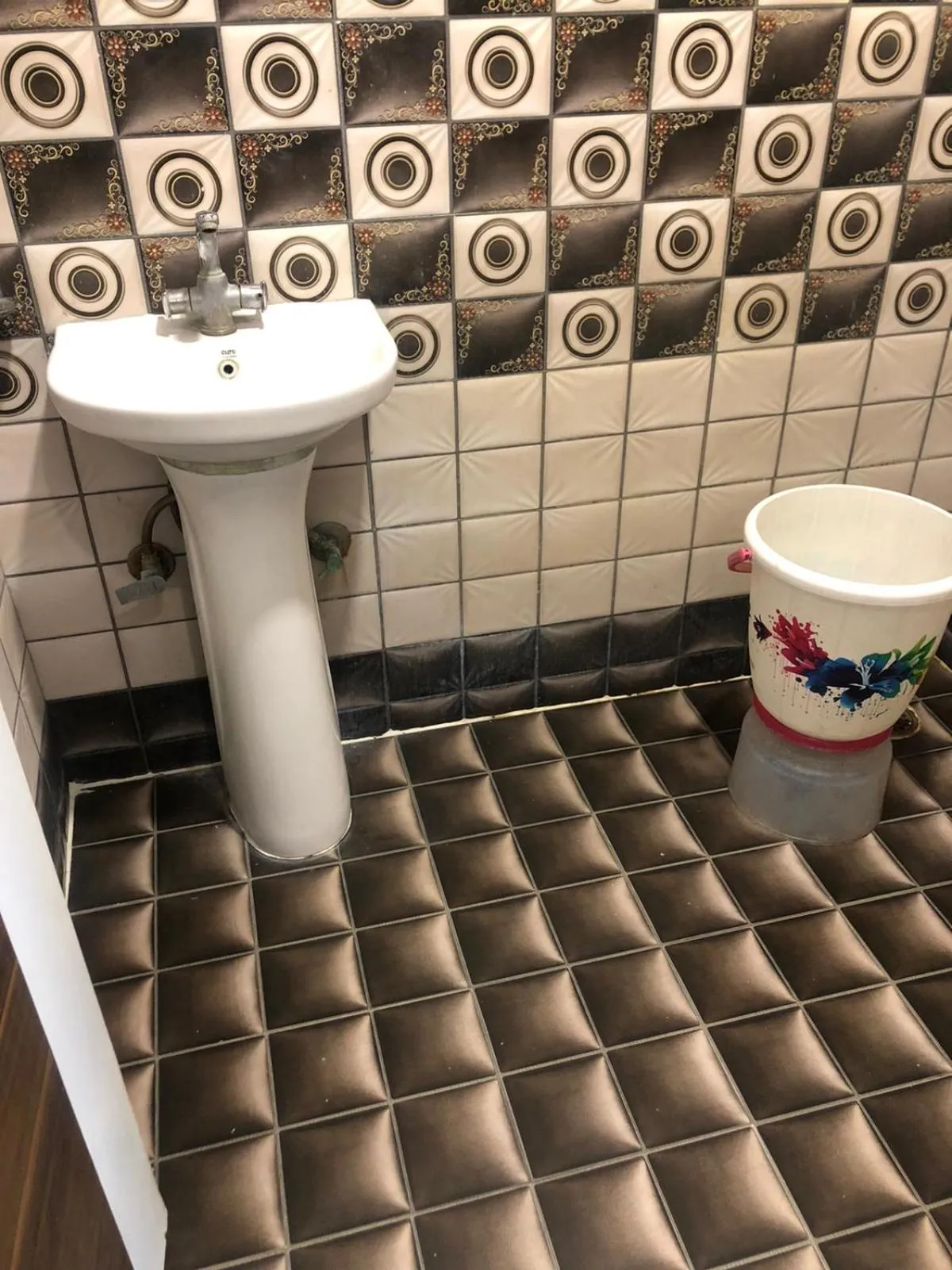 Bathroom in Hotel Robin Inn