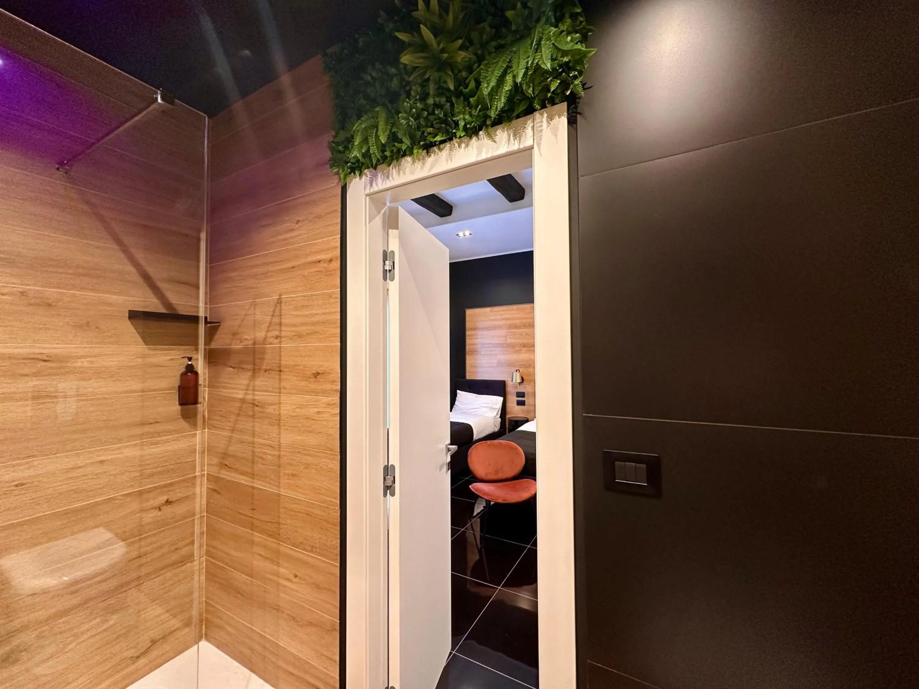 Bathroom in Elegance Rooms Spaccanapoli