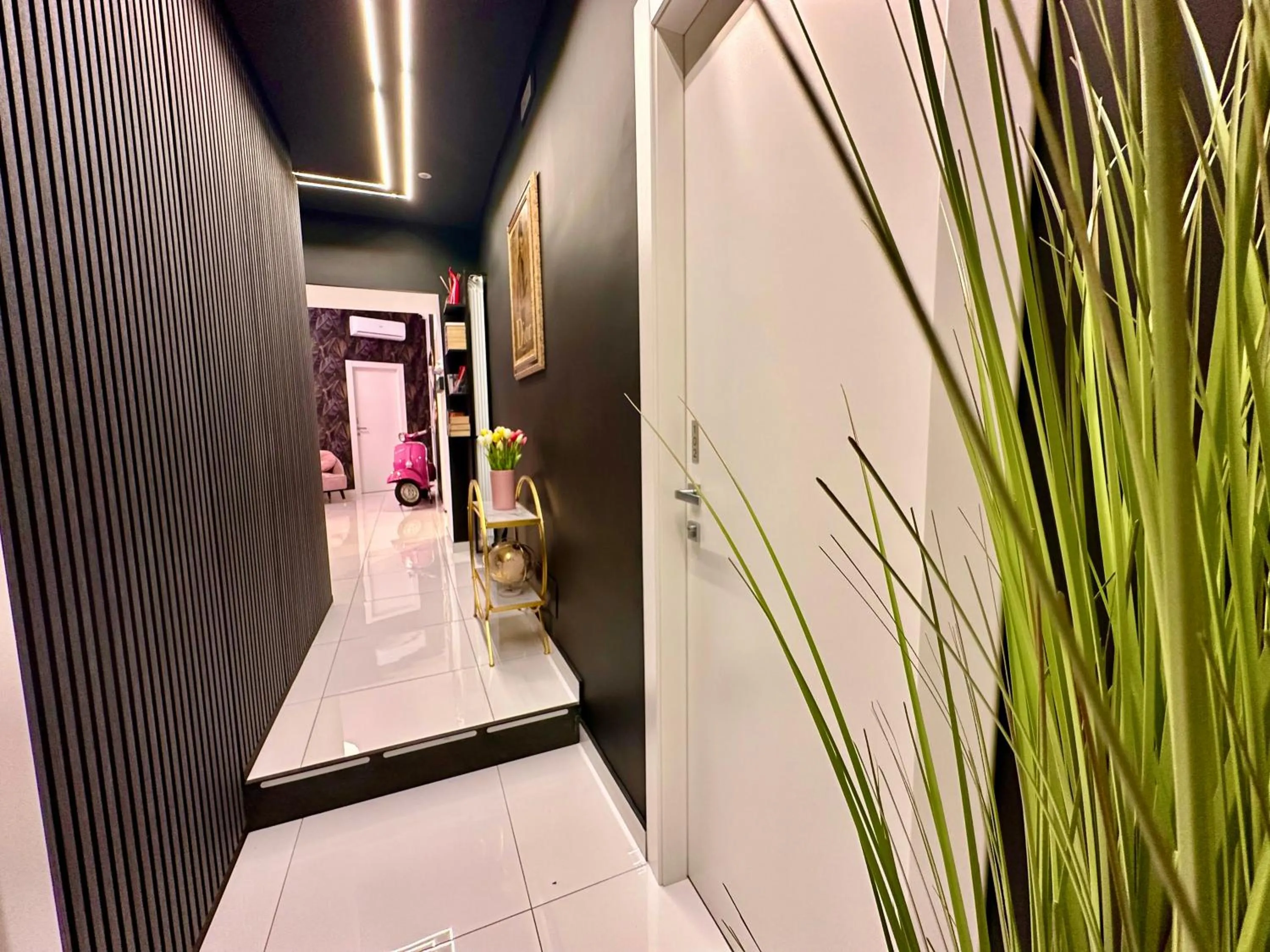 Lobby or reception in Elegance Rooms Spaccanapoli