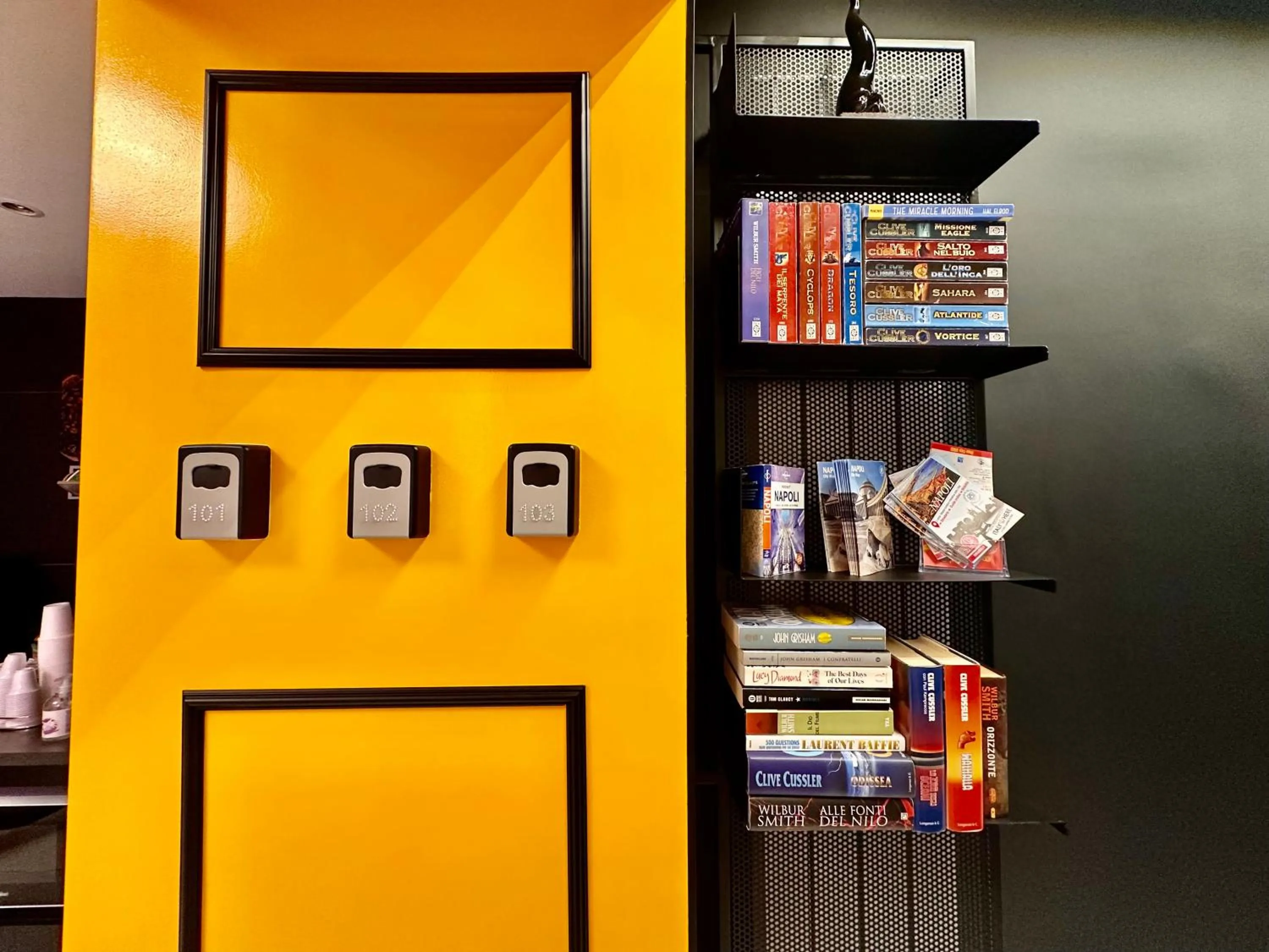 Lobby or reception in Elegance Rooms Spaccanapoli