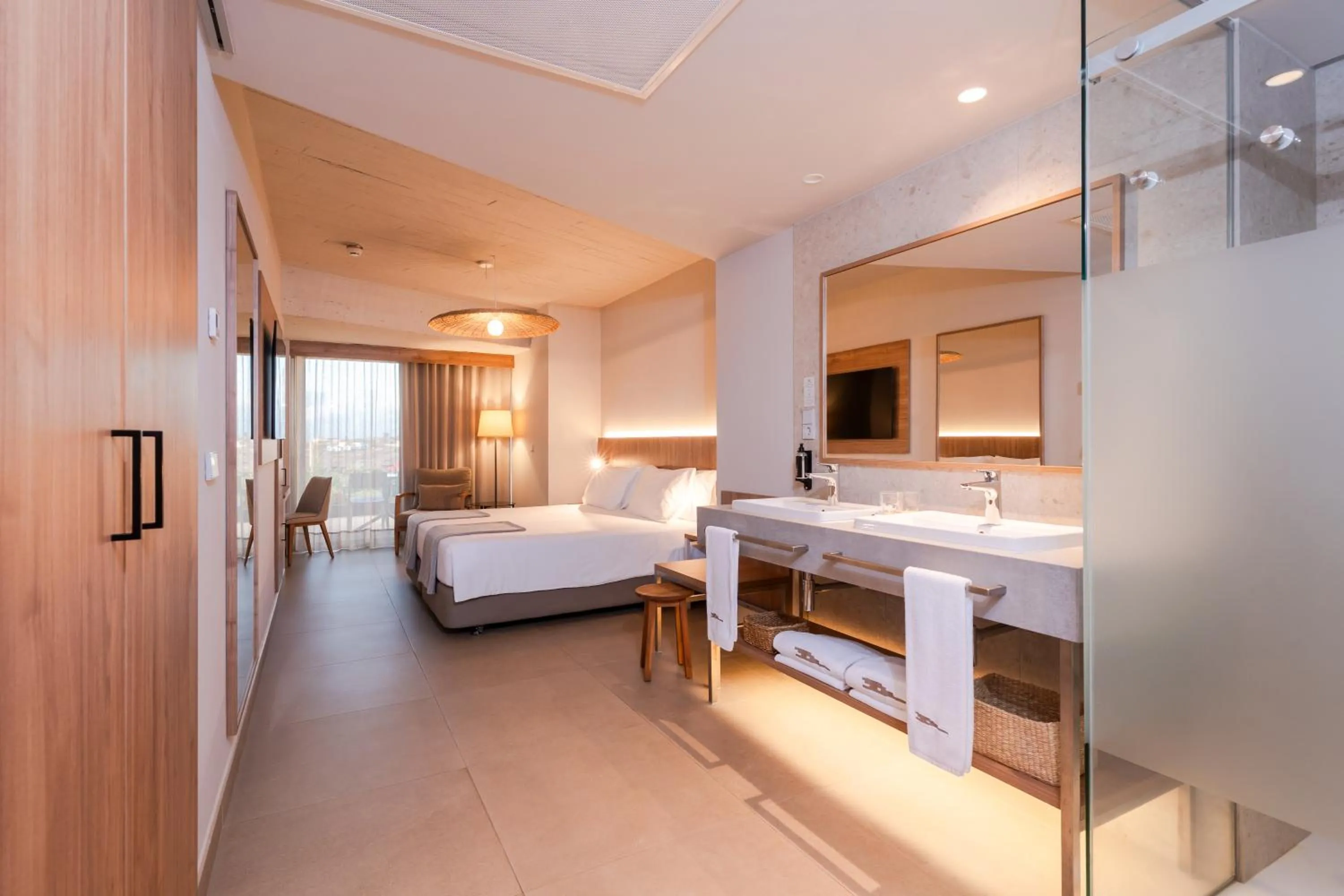 Photo of the whole room, Bed in BANCAL HOTEL and SPA