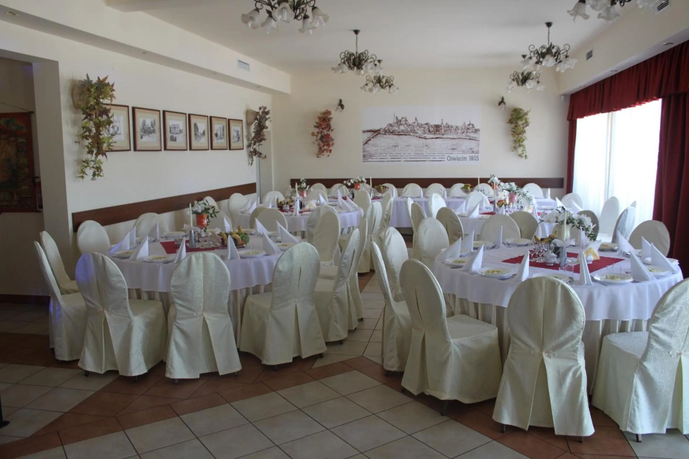 Restaurant/places to eat in Zajazd Skorpion B&B