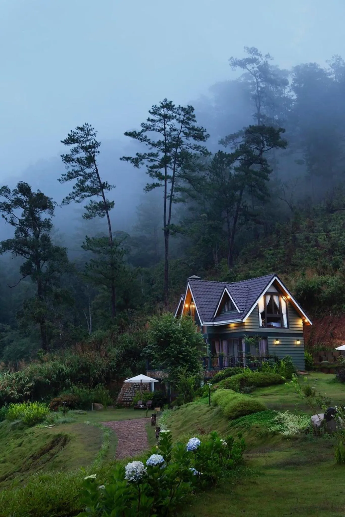 Garden in Lat Valley Retreat Village
