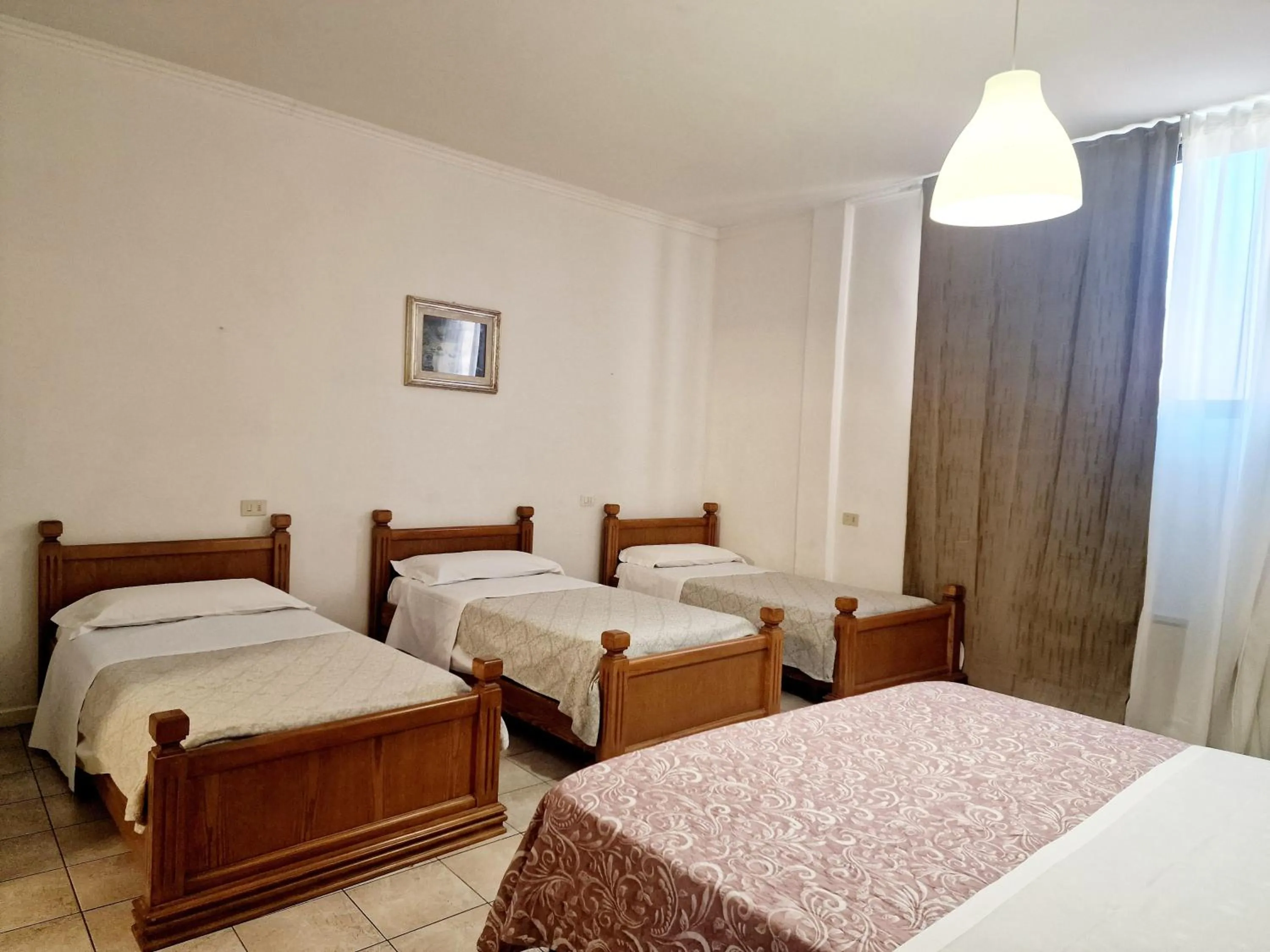 Bedroom, Bed in Hotel Firenze 2000