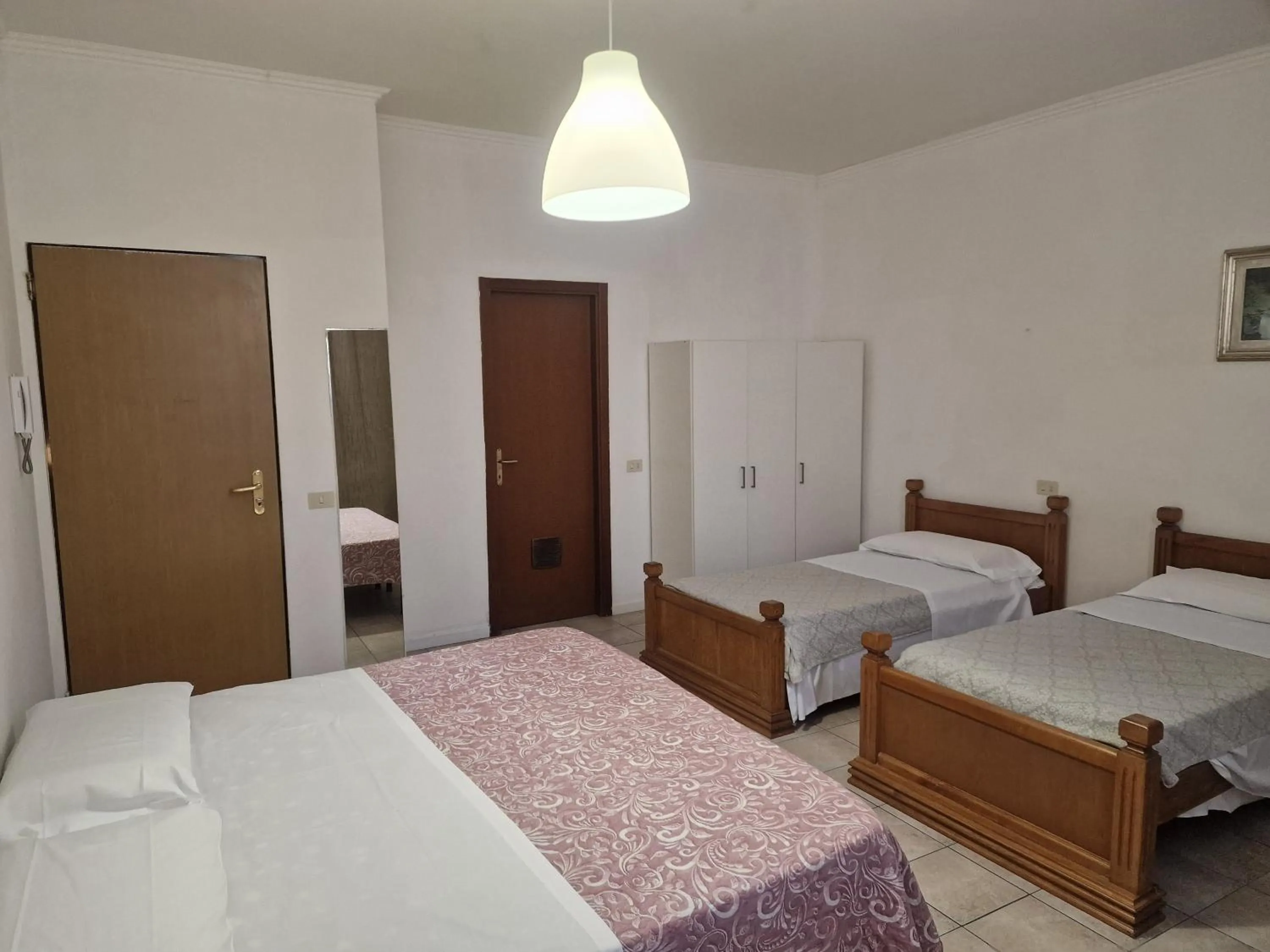 Bedroom, Bed in Hotel Firenze 2000