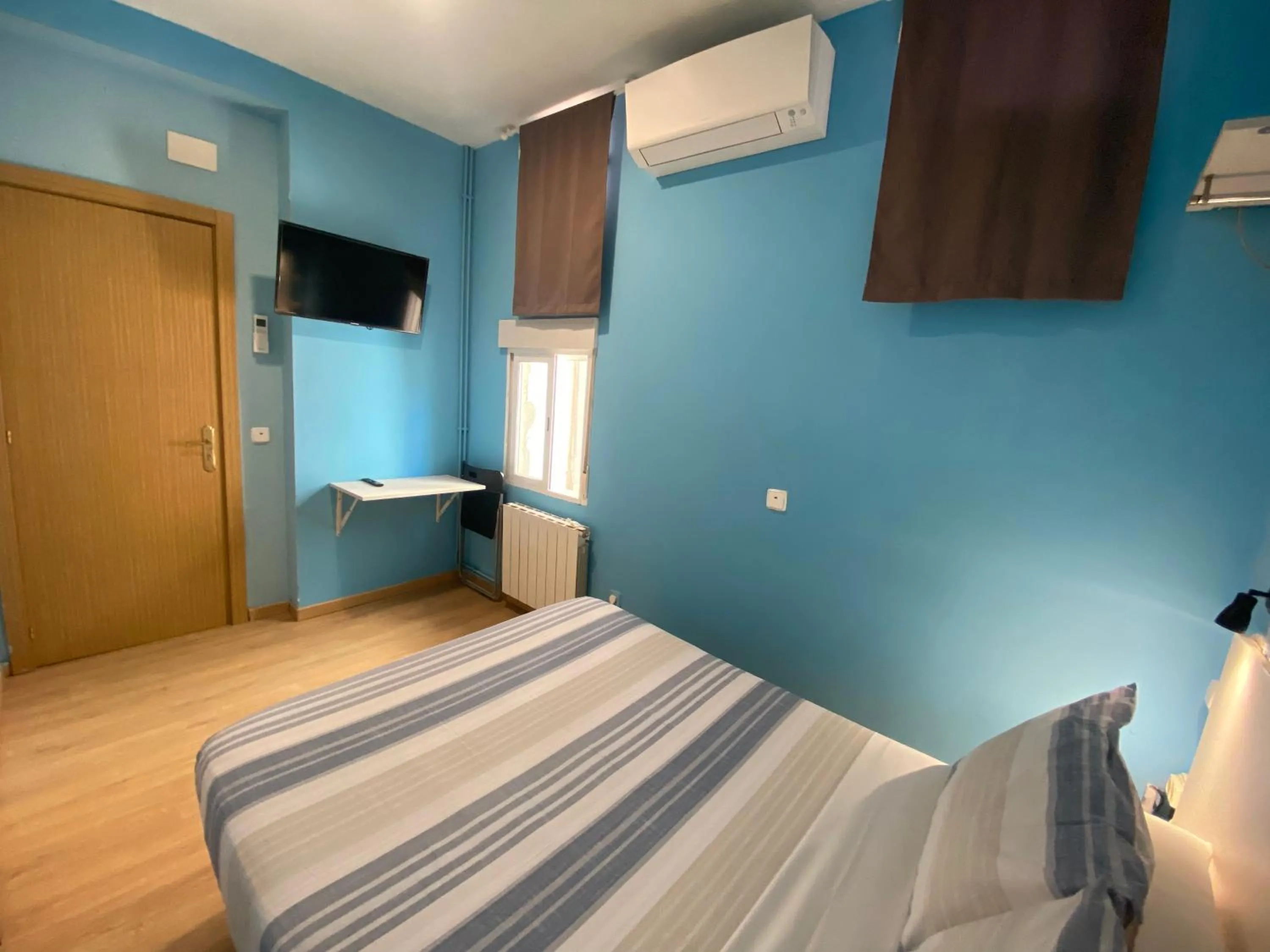 Bedroom, Bed in CH Casillas