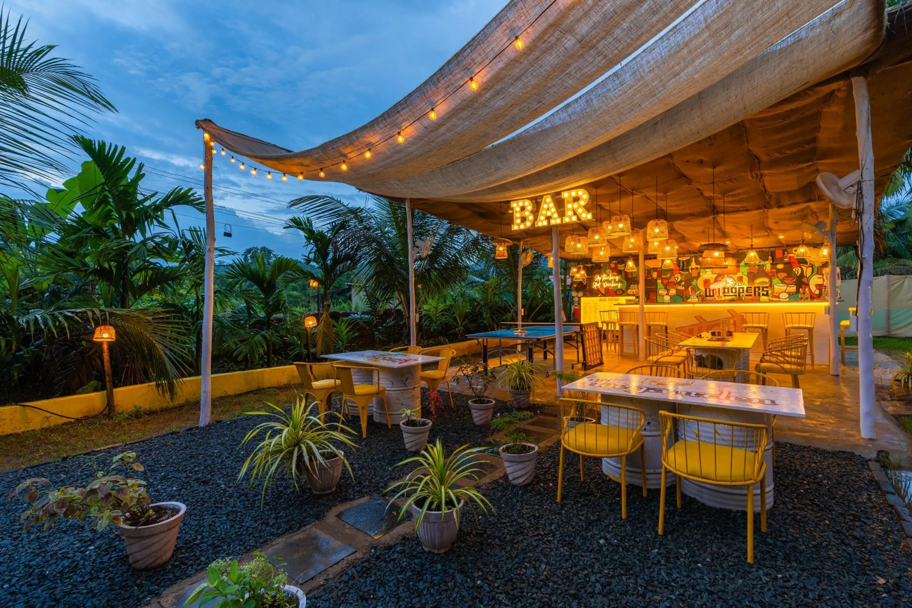 Garden view in Whoopers Party Hostel, Palolem