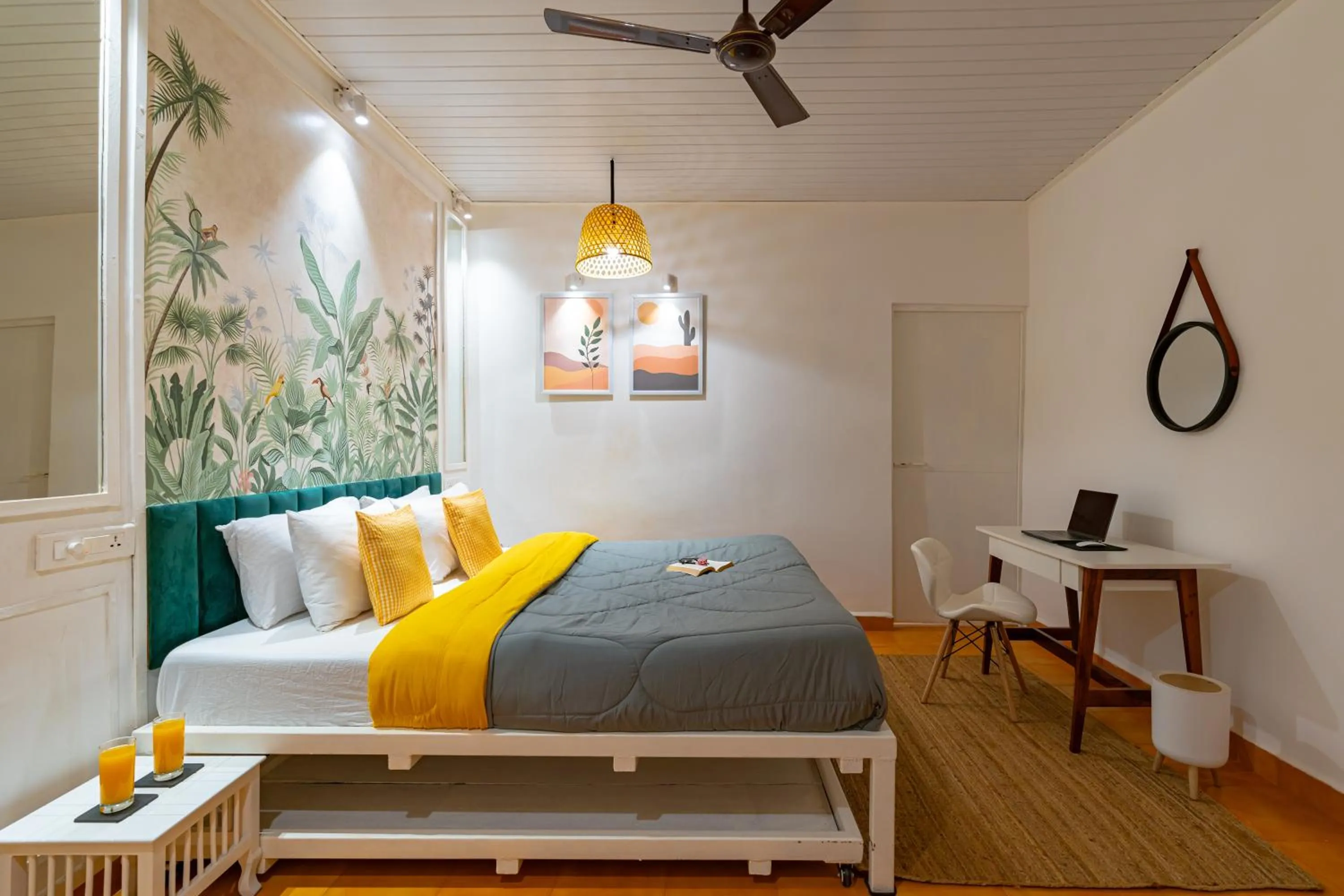 Bed in Whoopers Party Hostel, Palolem