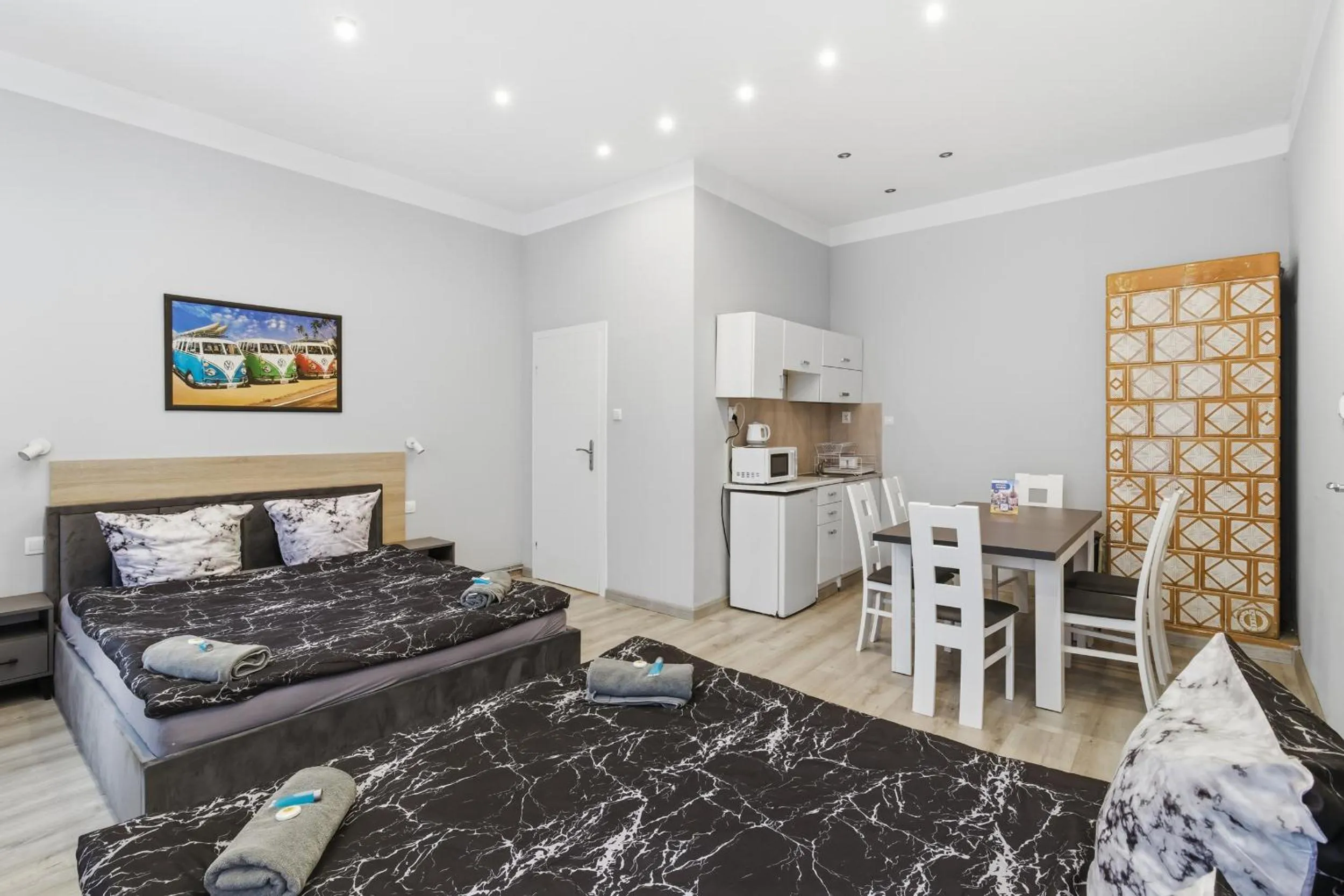 Coffee/tea facilities in 70s Hostel