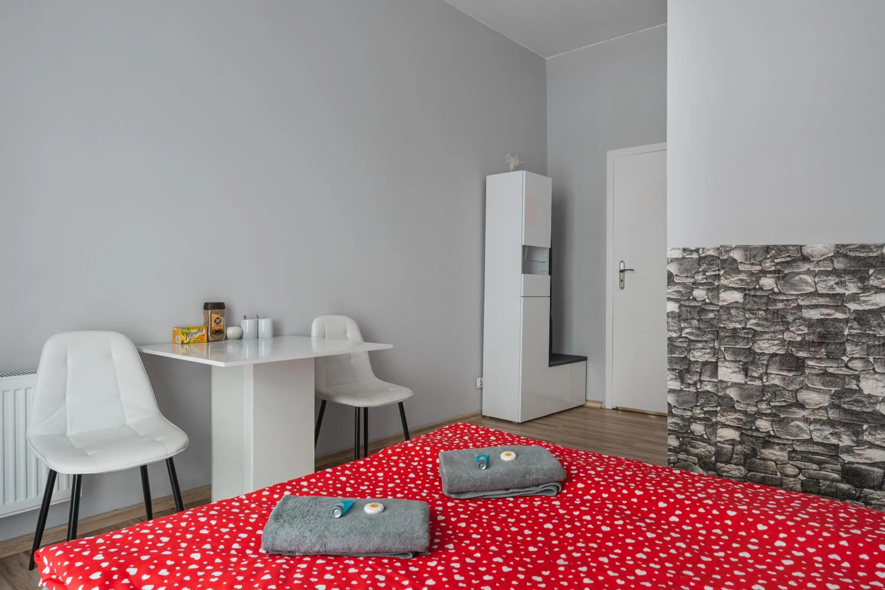 Coffee/tea facilities in 70s Hostel