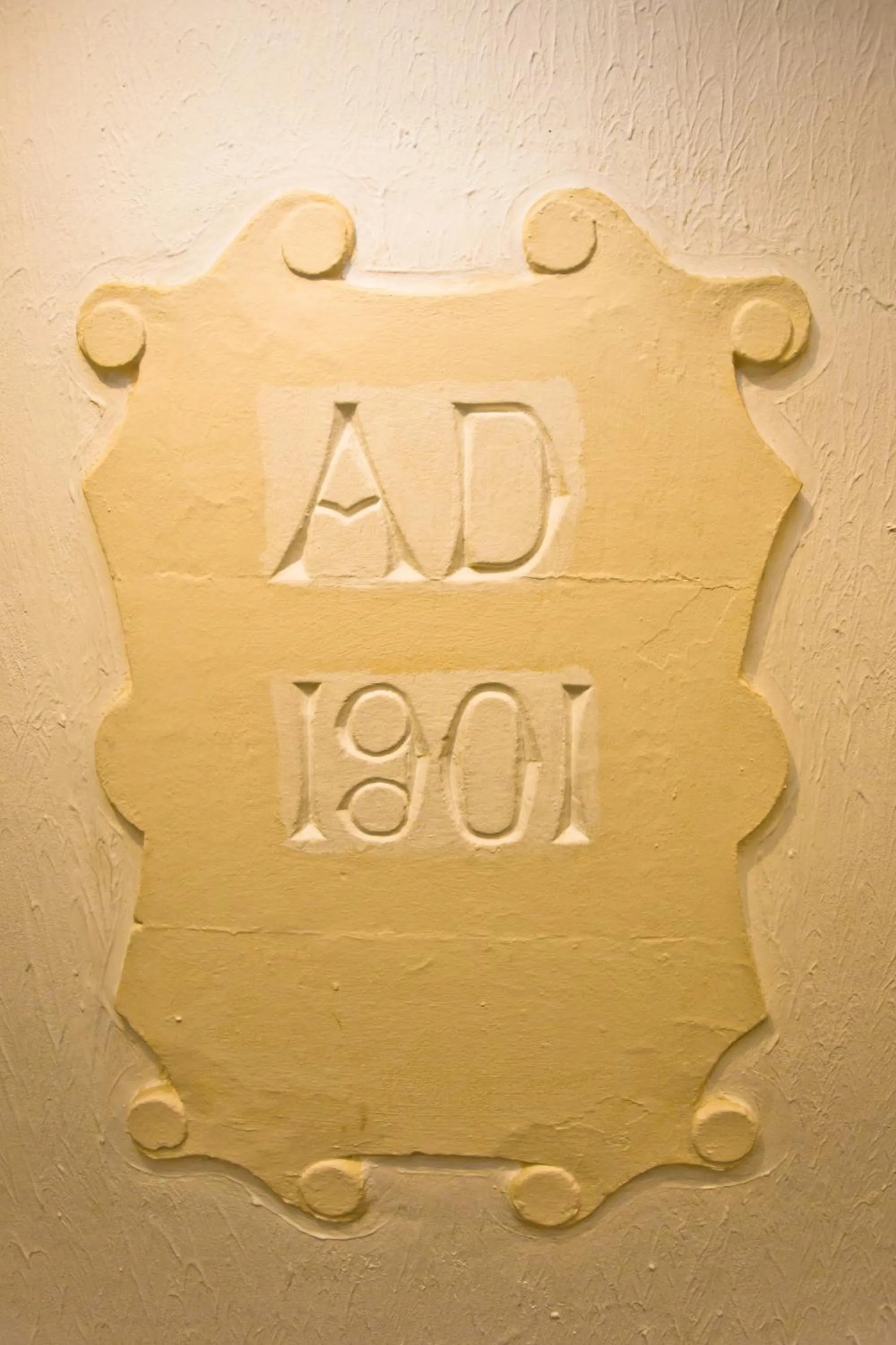 Text overlay in Wards Hotel & Restaurant