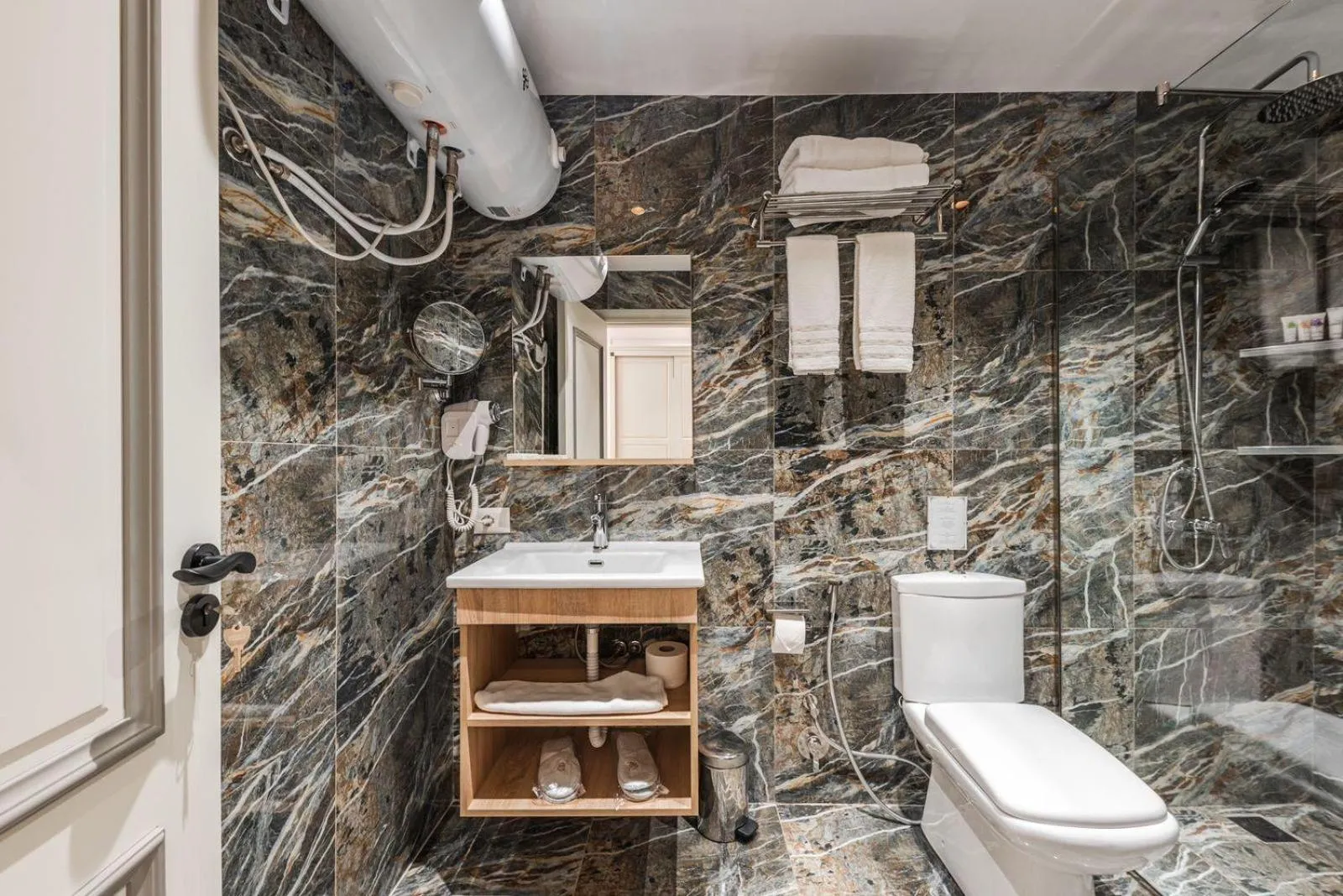 SOL INVICTUS Boutique Hotel Durres Albania