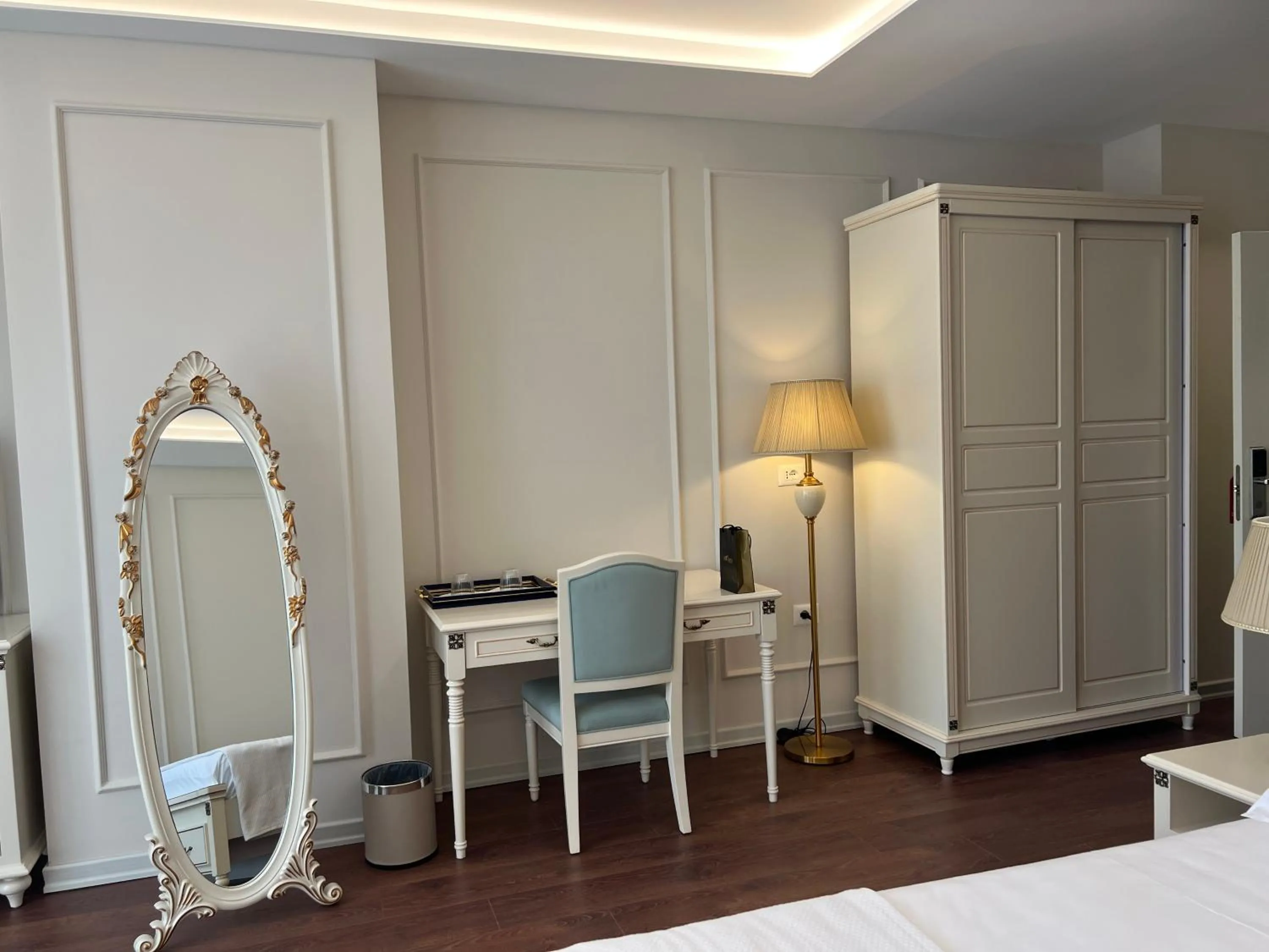 SOL INVICTUS Boutique Hotel Durres Albania