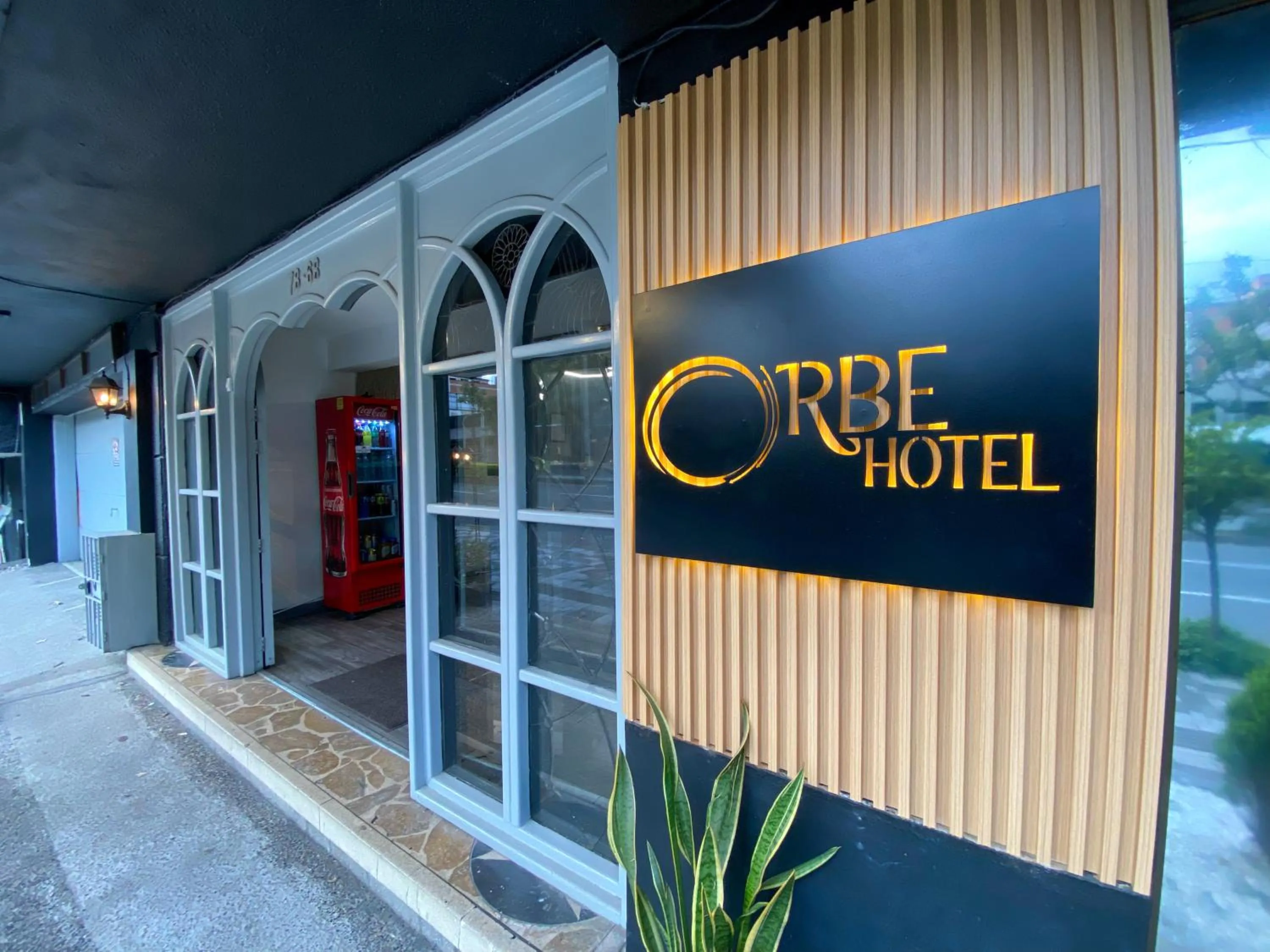 Logo/Certificate/Sign in Orbe Hotel Medellín