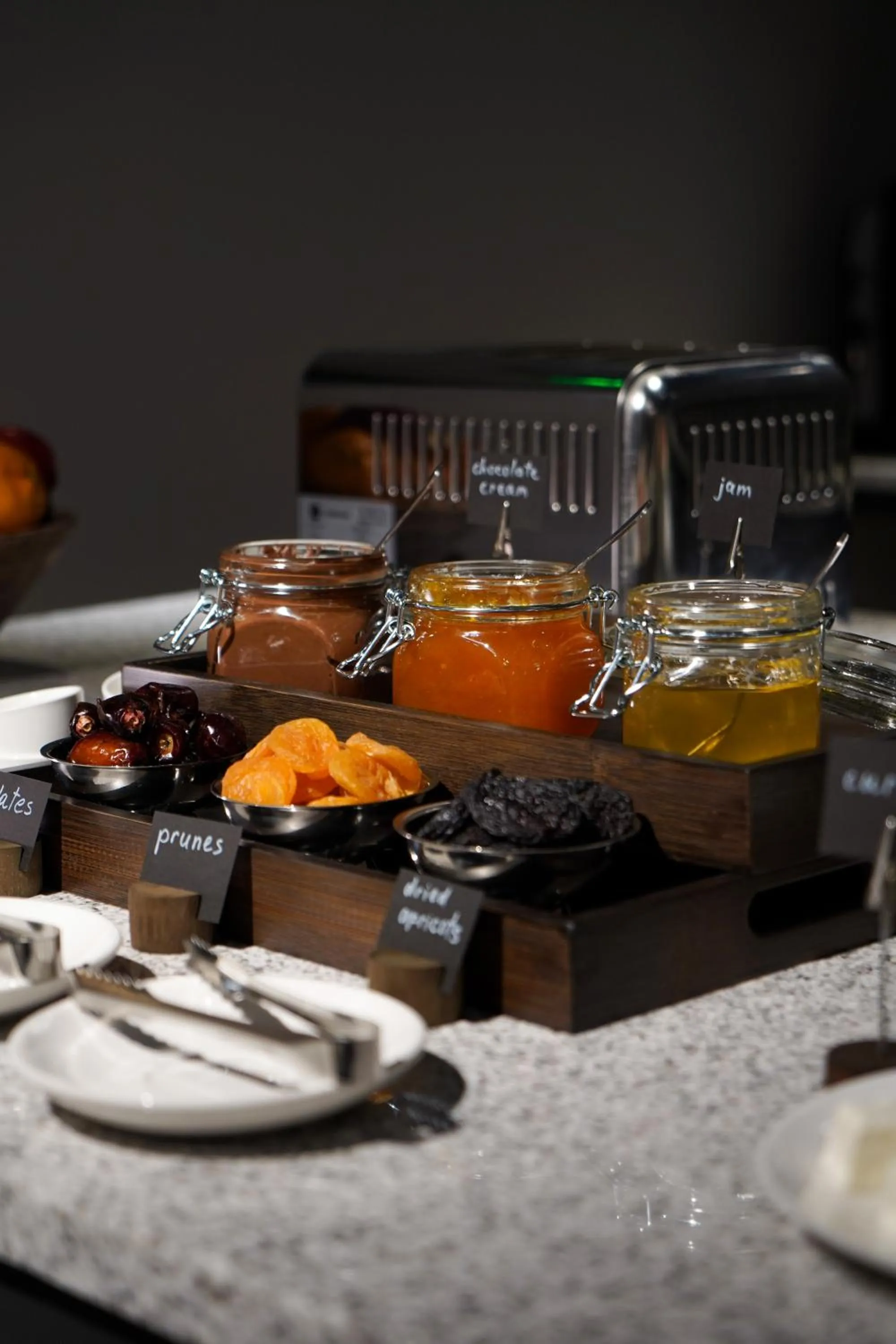 Coffee/tea facilities in Radisson Hotel & Spa Gyumri