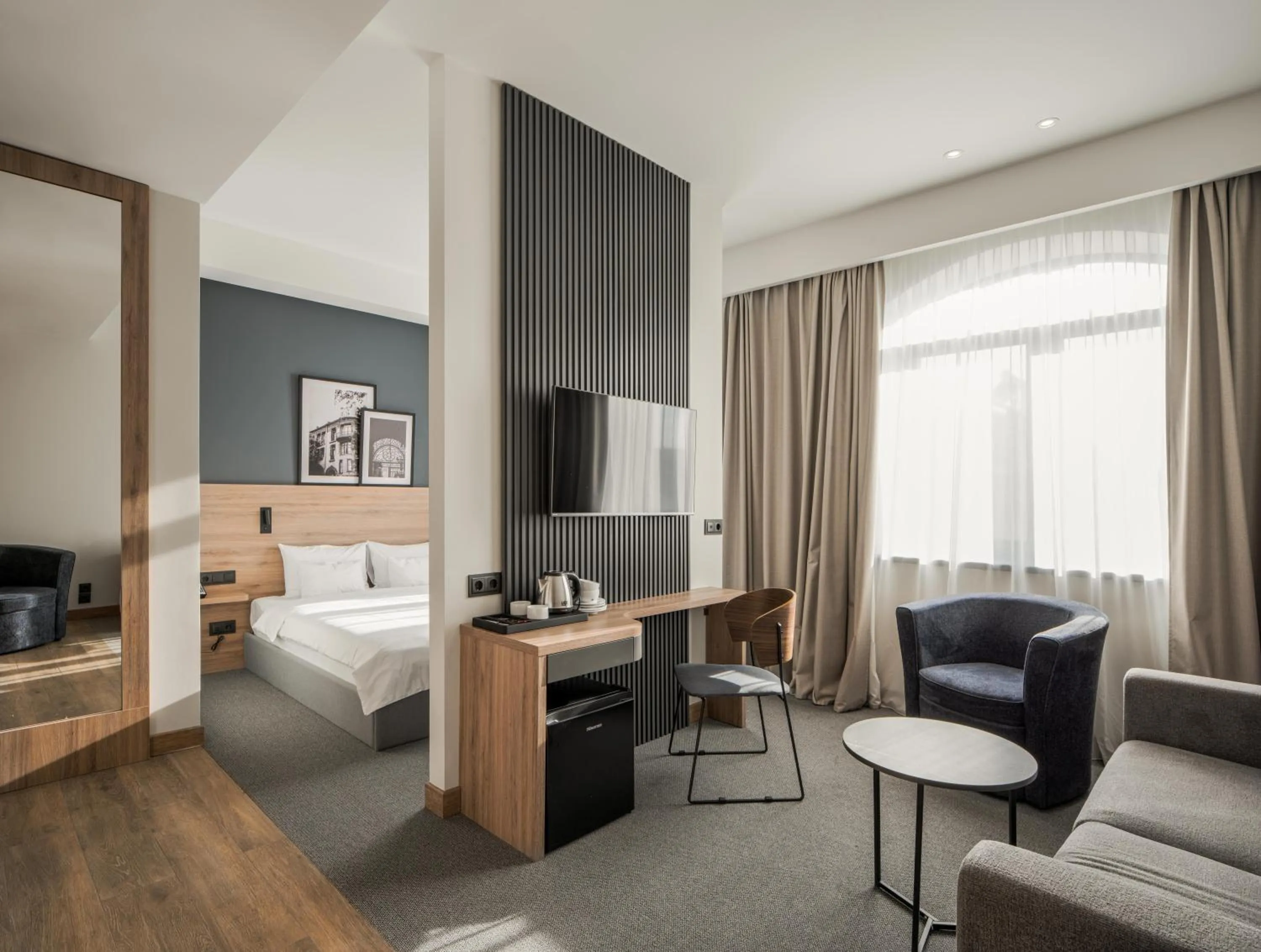 Communal lounge/ TV room in Radisson Hotel & Spa Gyumri