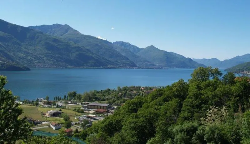 Lake view in Residence Giglio Comer See