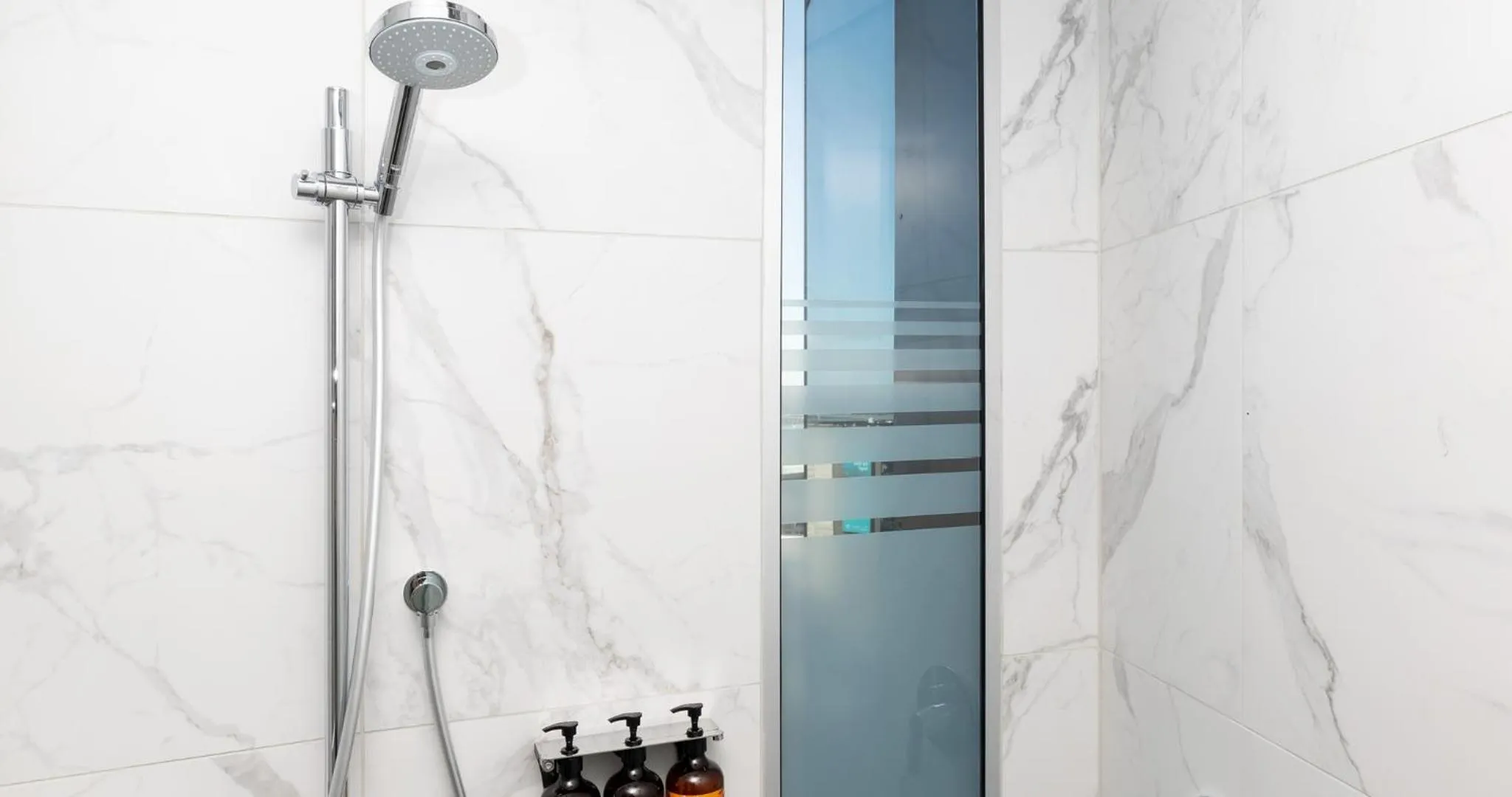 Bathroom in Horizon by SkyCity