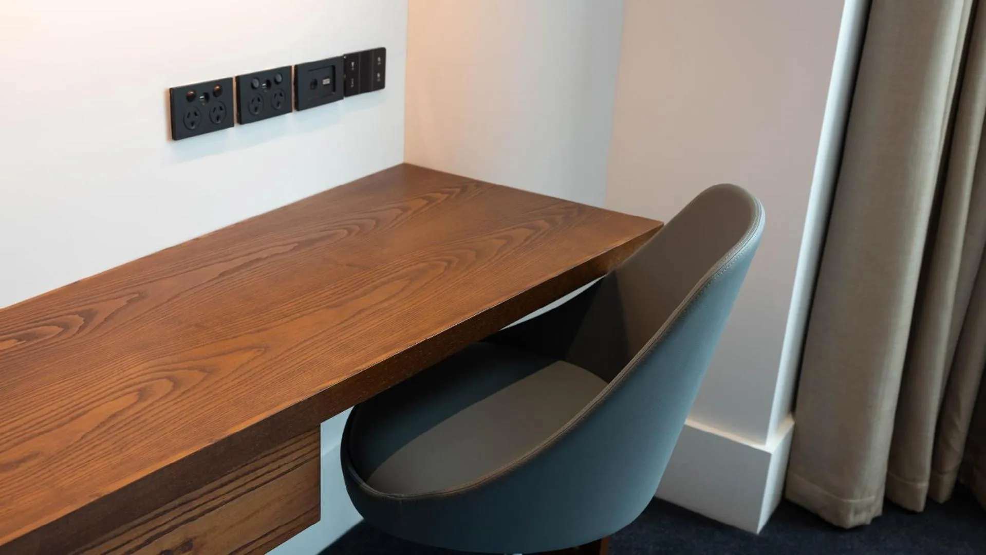 hair dresser in Horizon by SkyCity