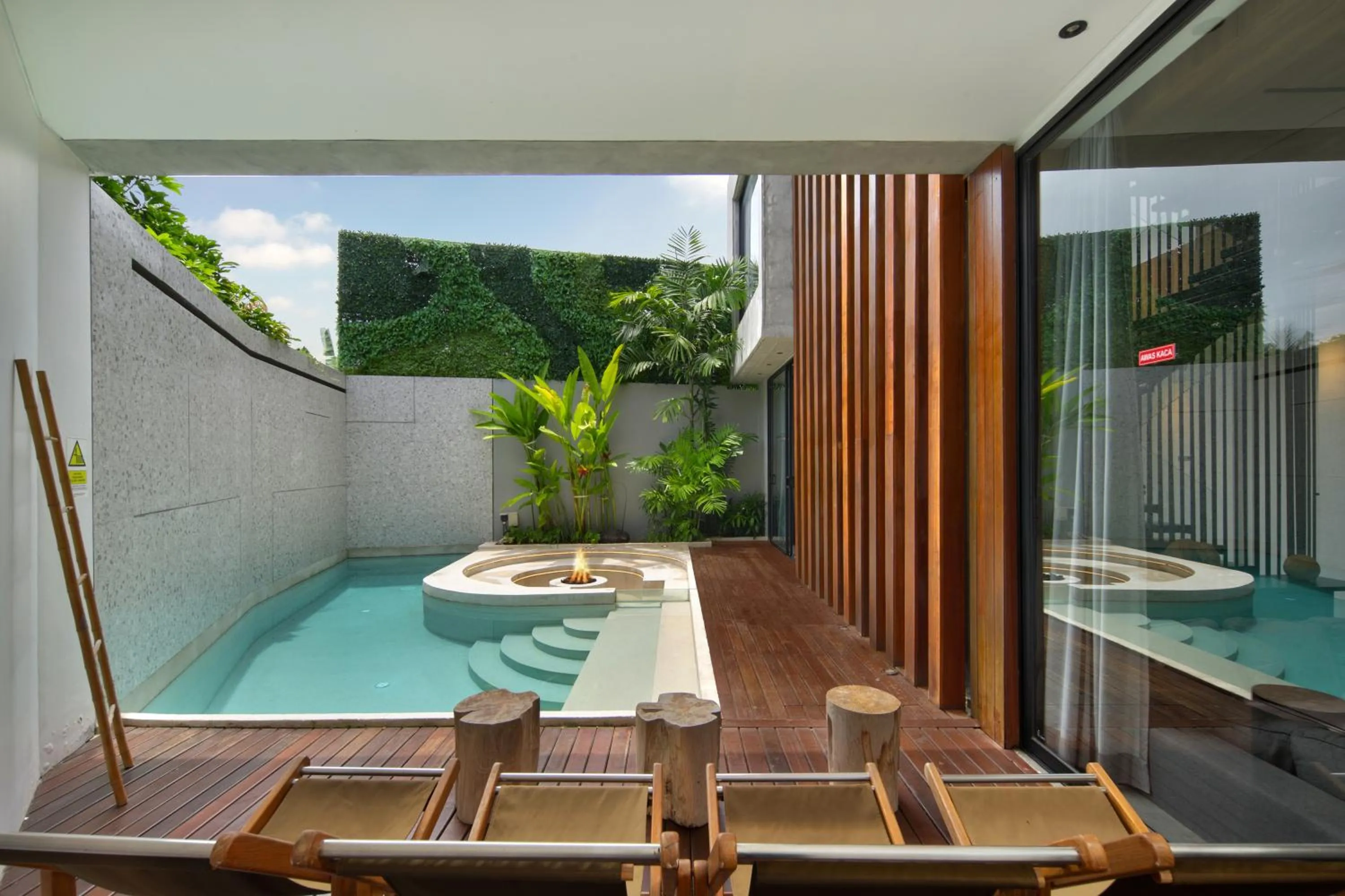 Swimming pool in Alex Villas Complex N2