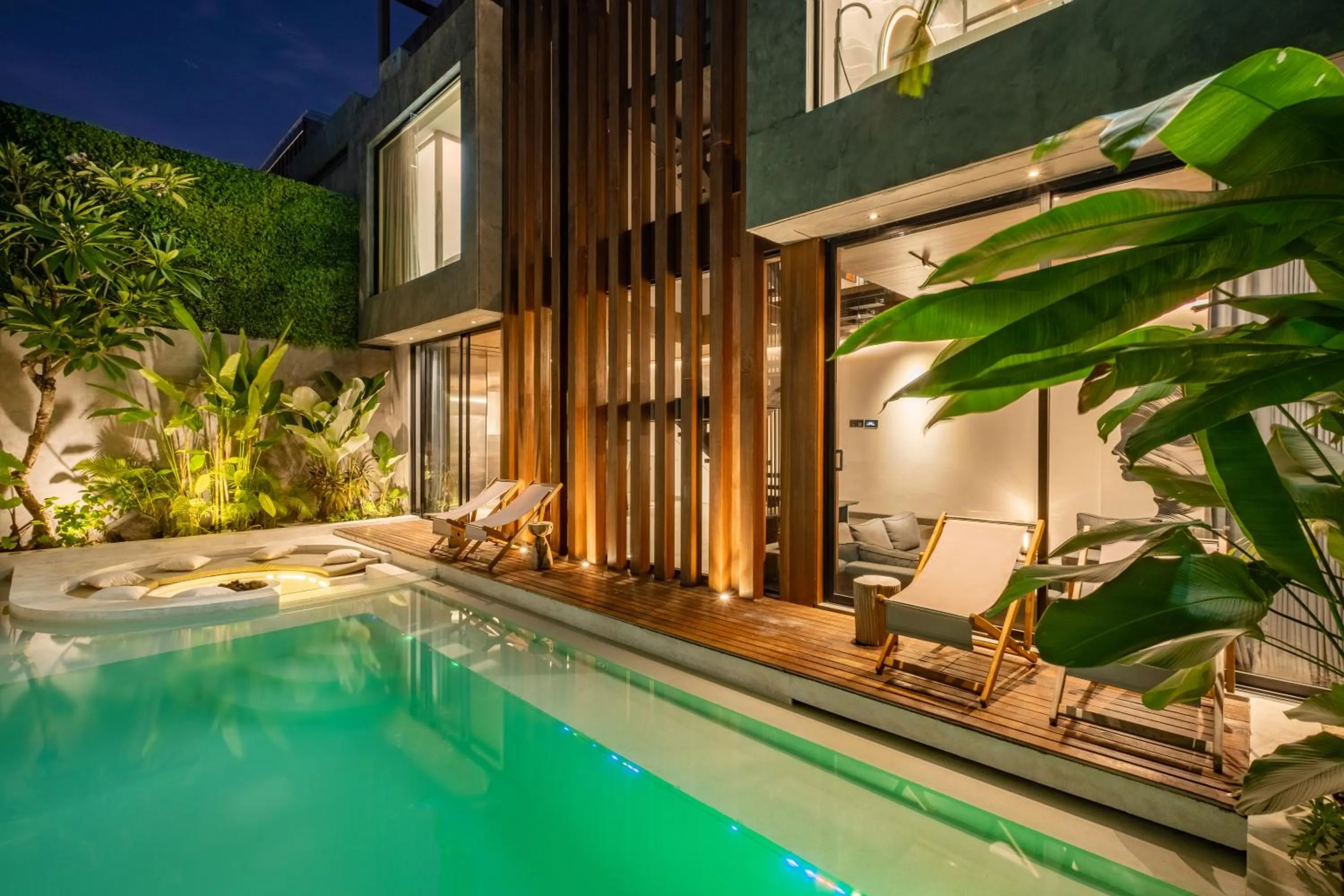 Swimming pool in Alex Villas Complex N2