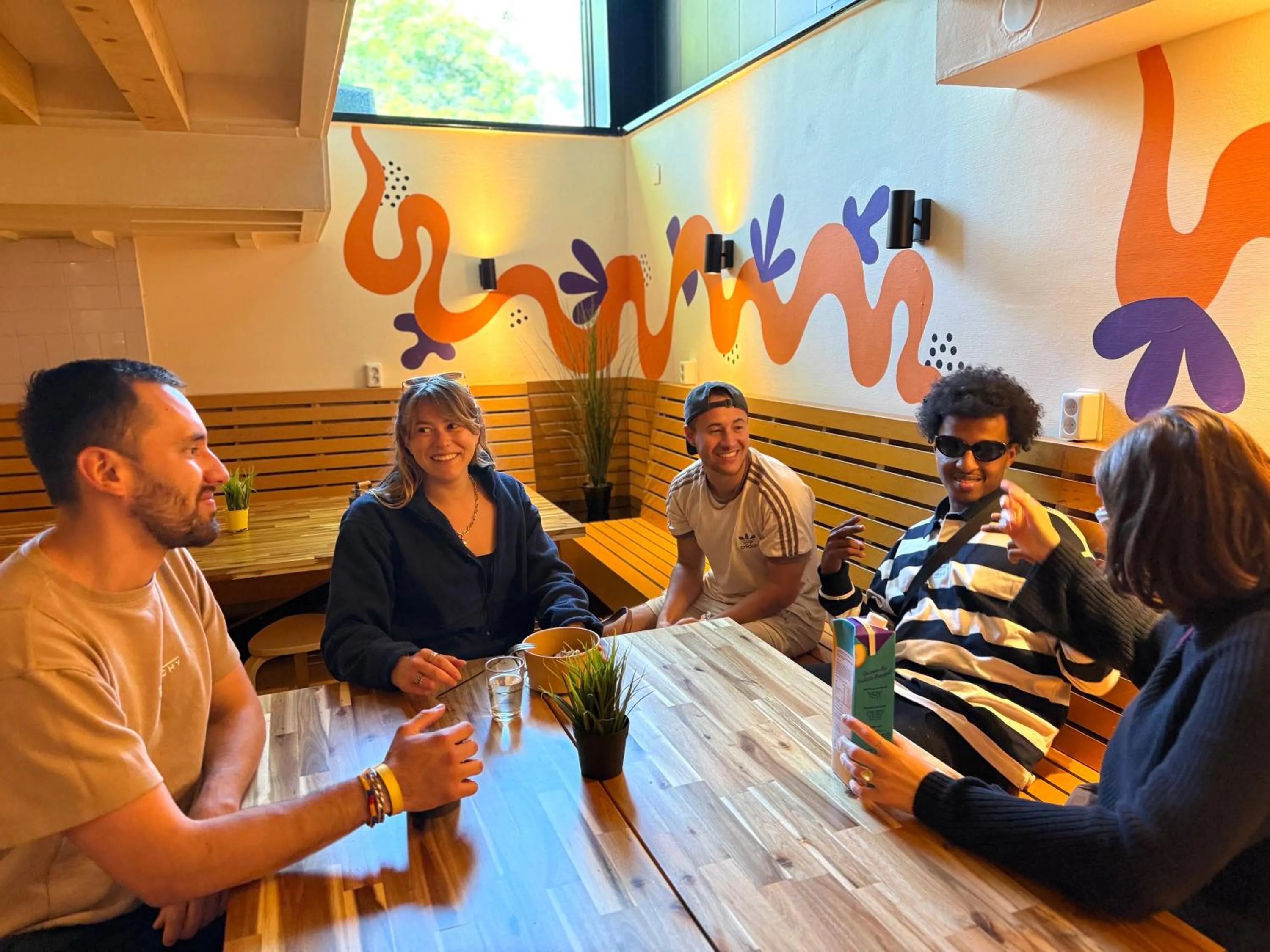 group of guests in Onefam Amstel