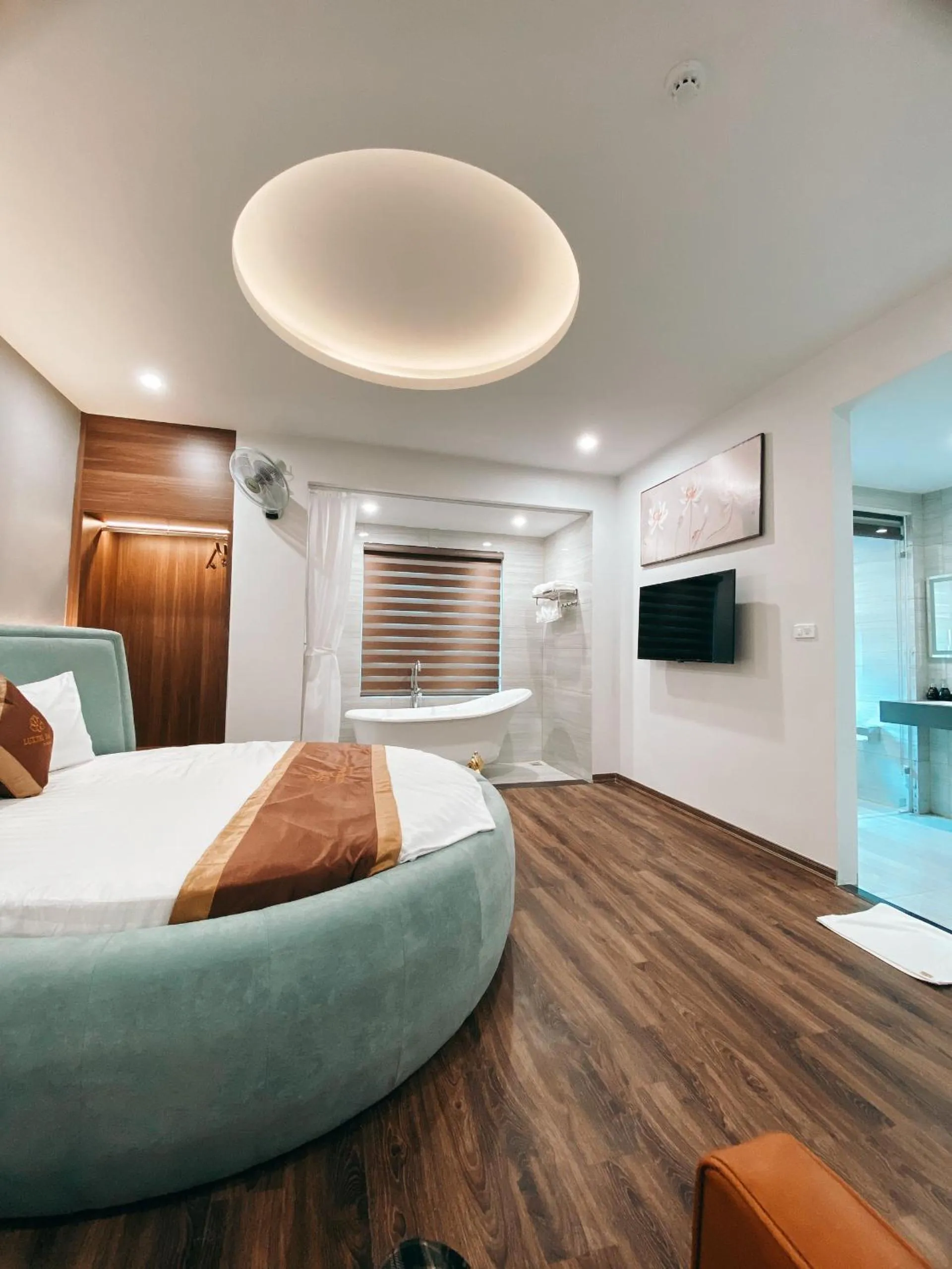 Bed in Luxtel Hotel Ngoại Giao Đoàn