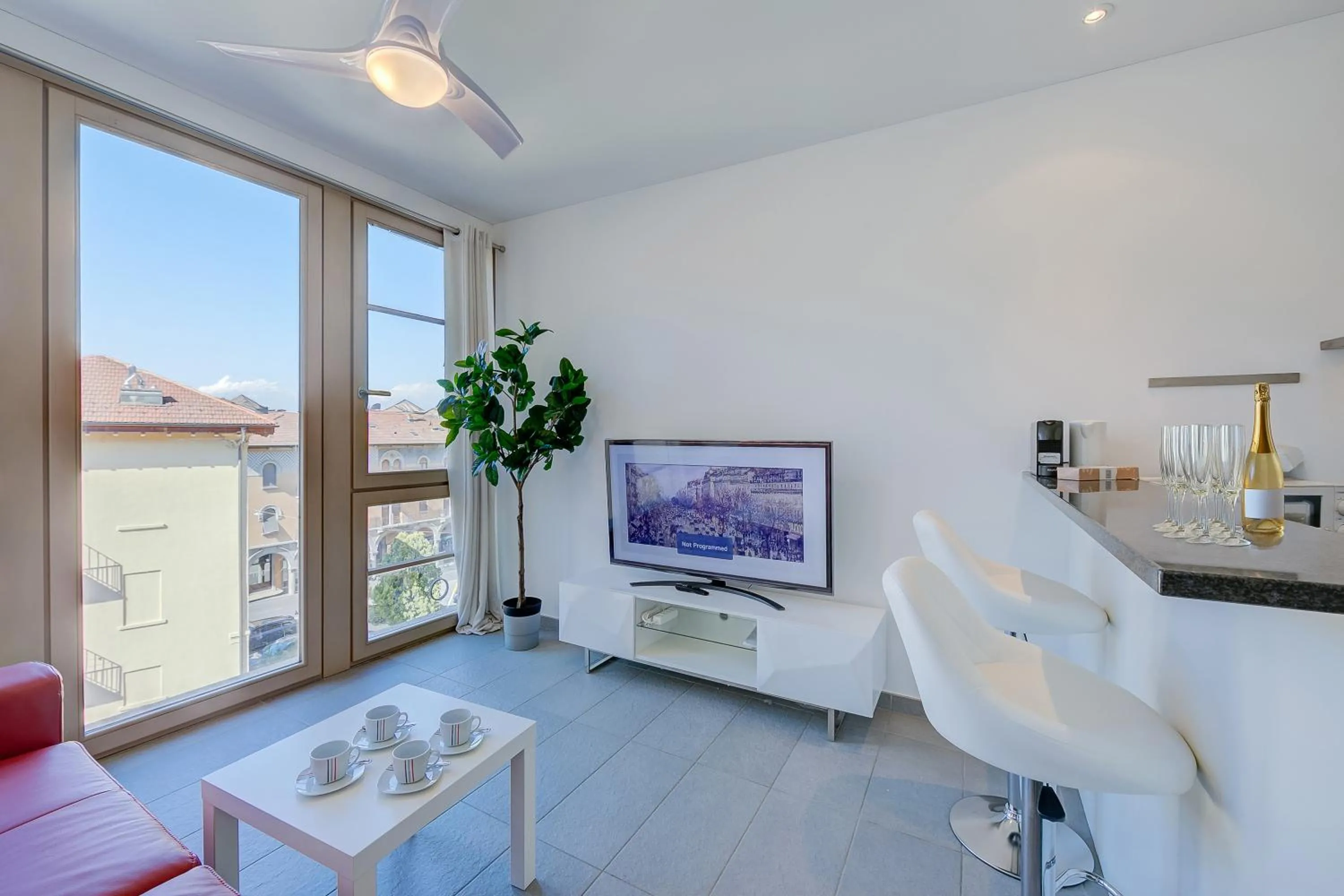 Residenza Castello - Happy Rentals