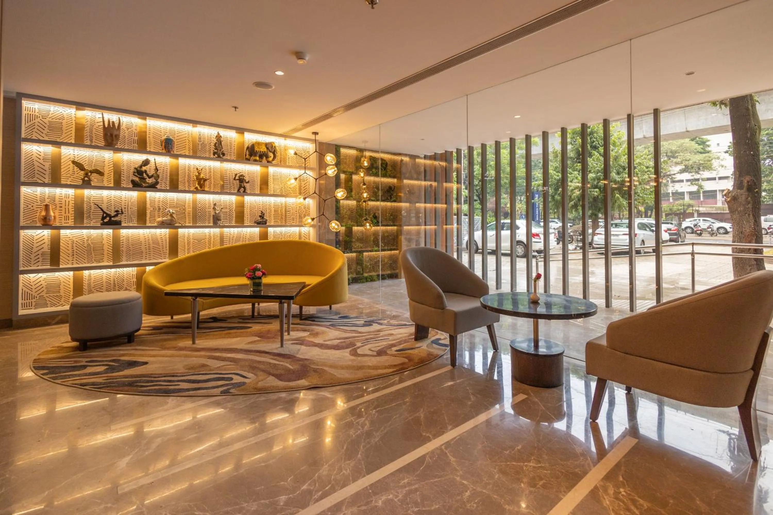 Seating area in Golden Tulip Bhopal