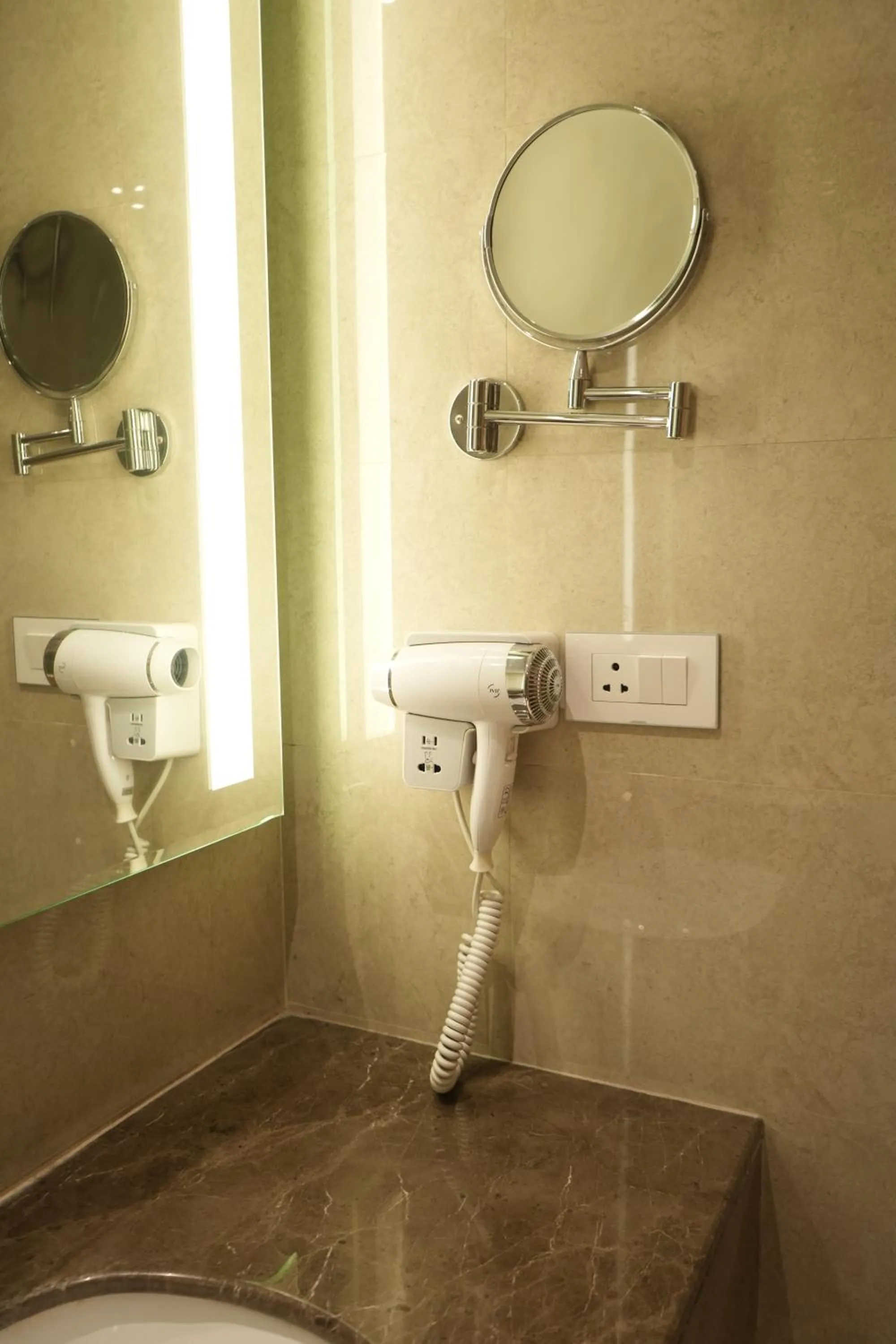 Bathroom in Golden Tulip Bhopal