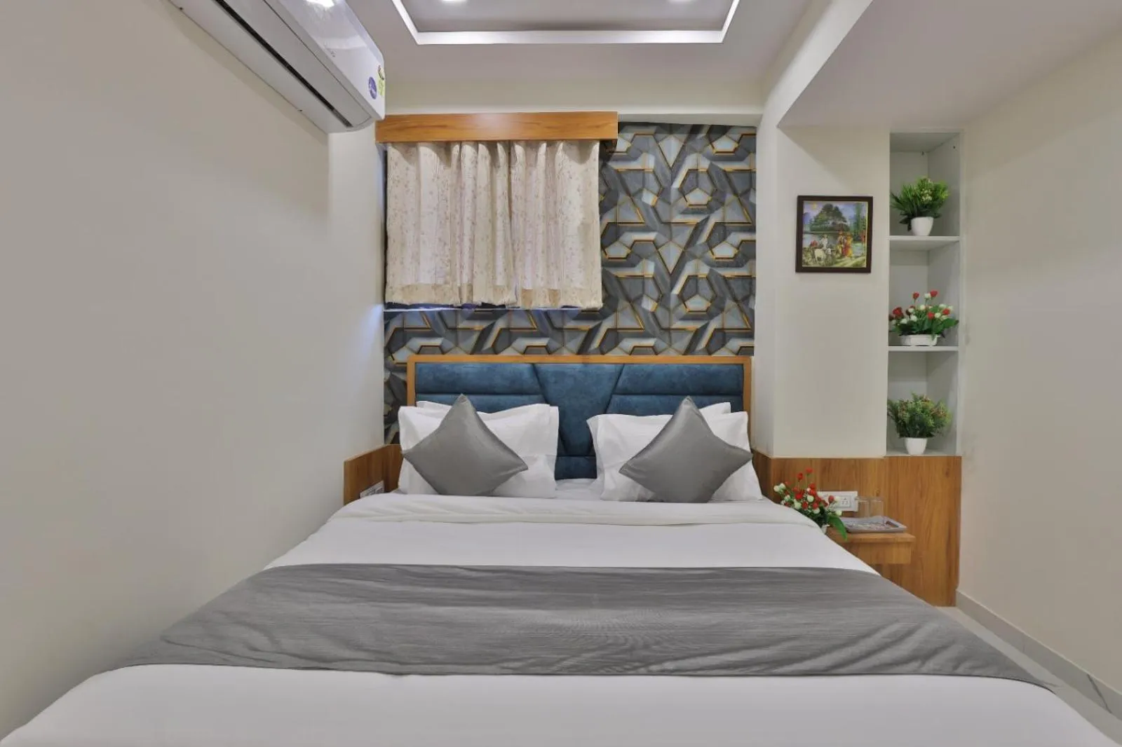 Bed in Hotel Vimal Inn