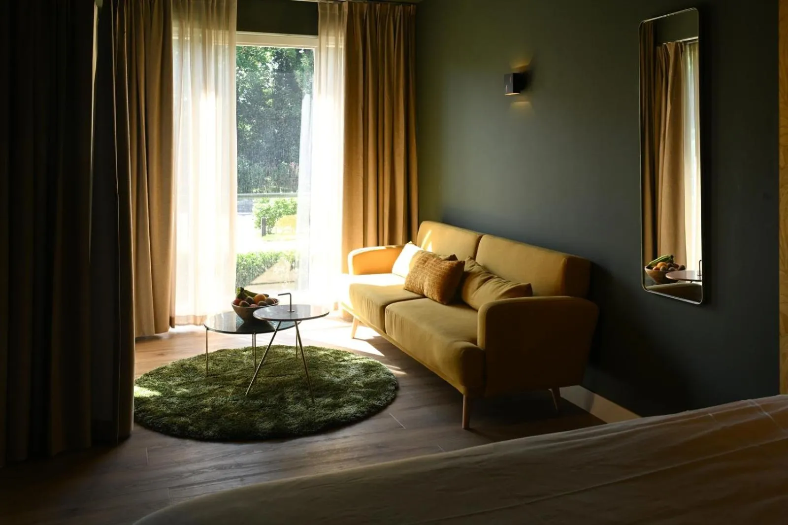 Seating area in Wapen van Hengelo Residence Suites - digital key by SMS and email