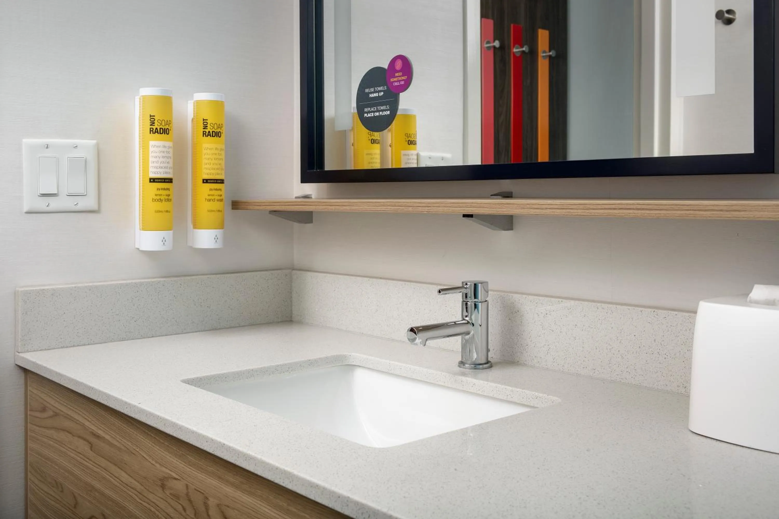 Bathroom in Tru By Hilton Jacksonville Airport