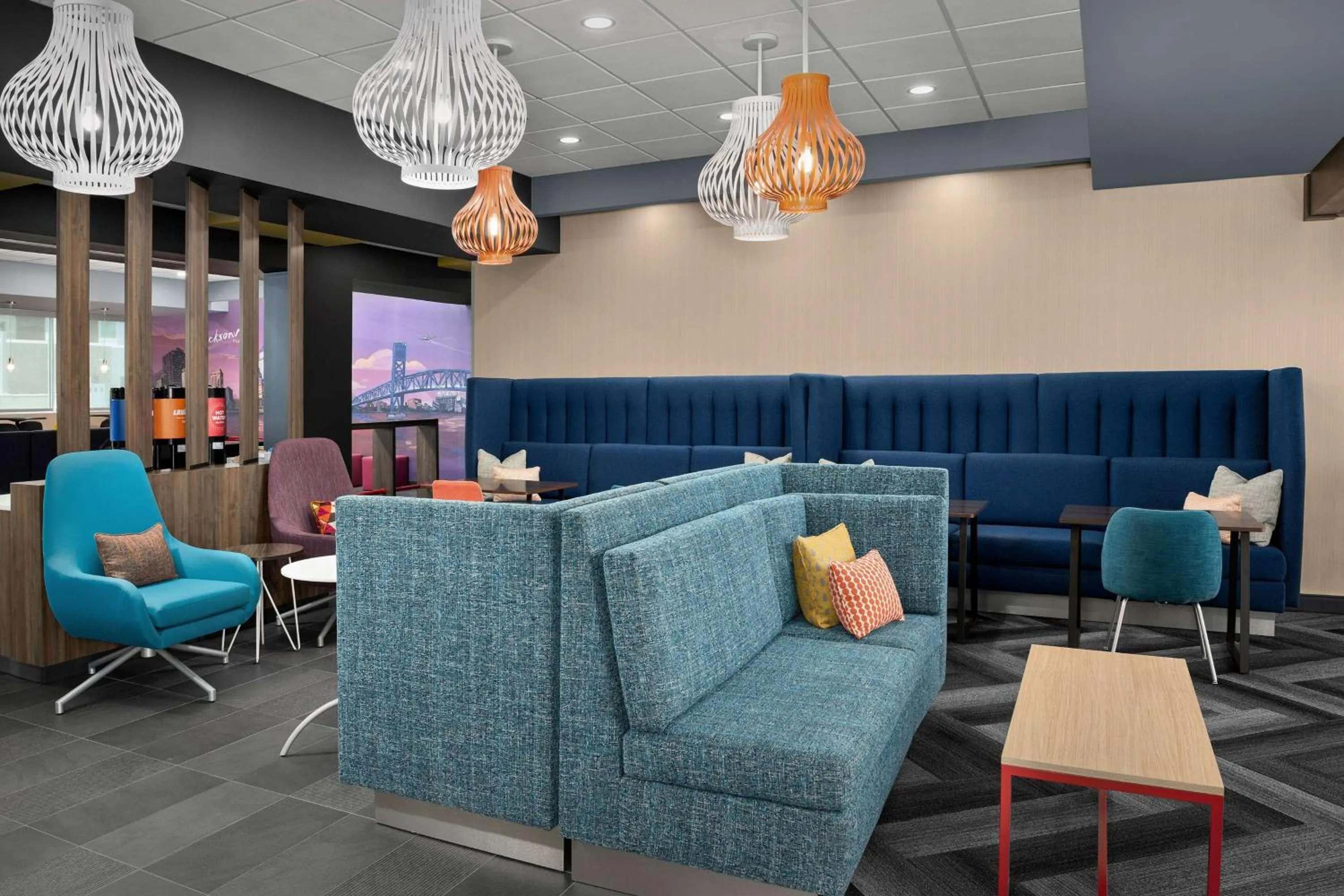 Lobby or reception in Tru By Hilton Jacksonville Airport