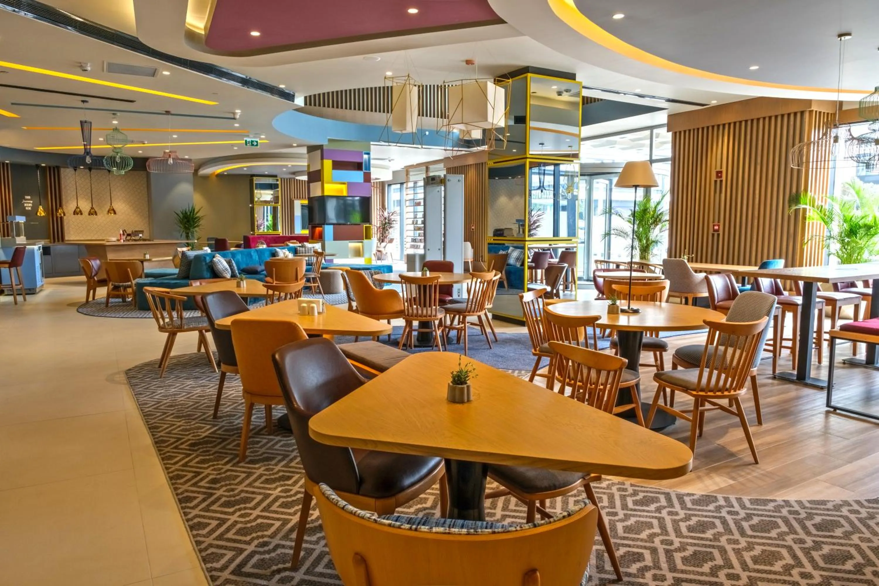 Lobby or reception in Hampton By Hilton Sakarya