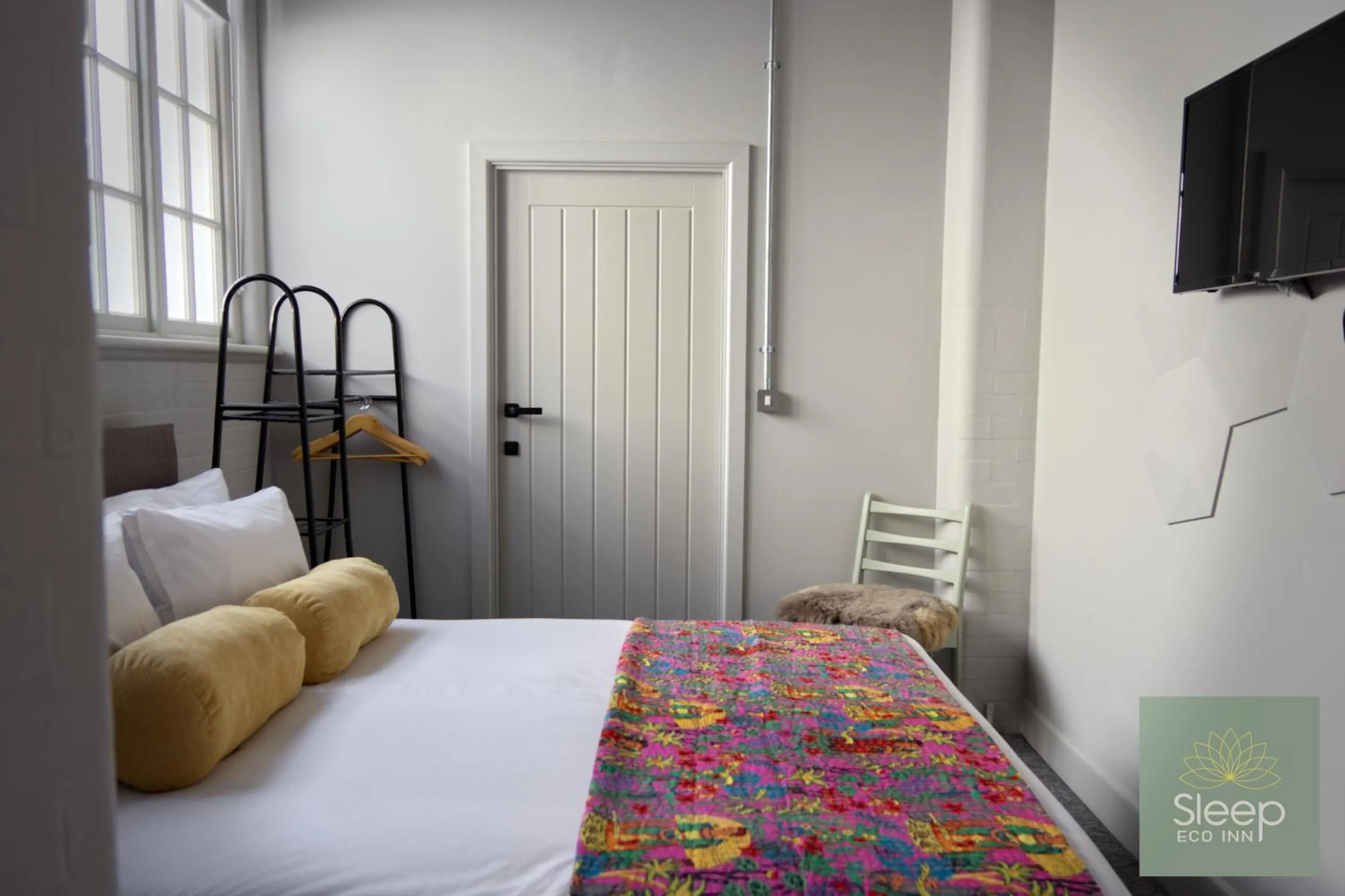 TV and multimedia, Bed in Sleep Hotel