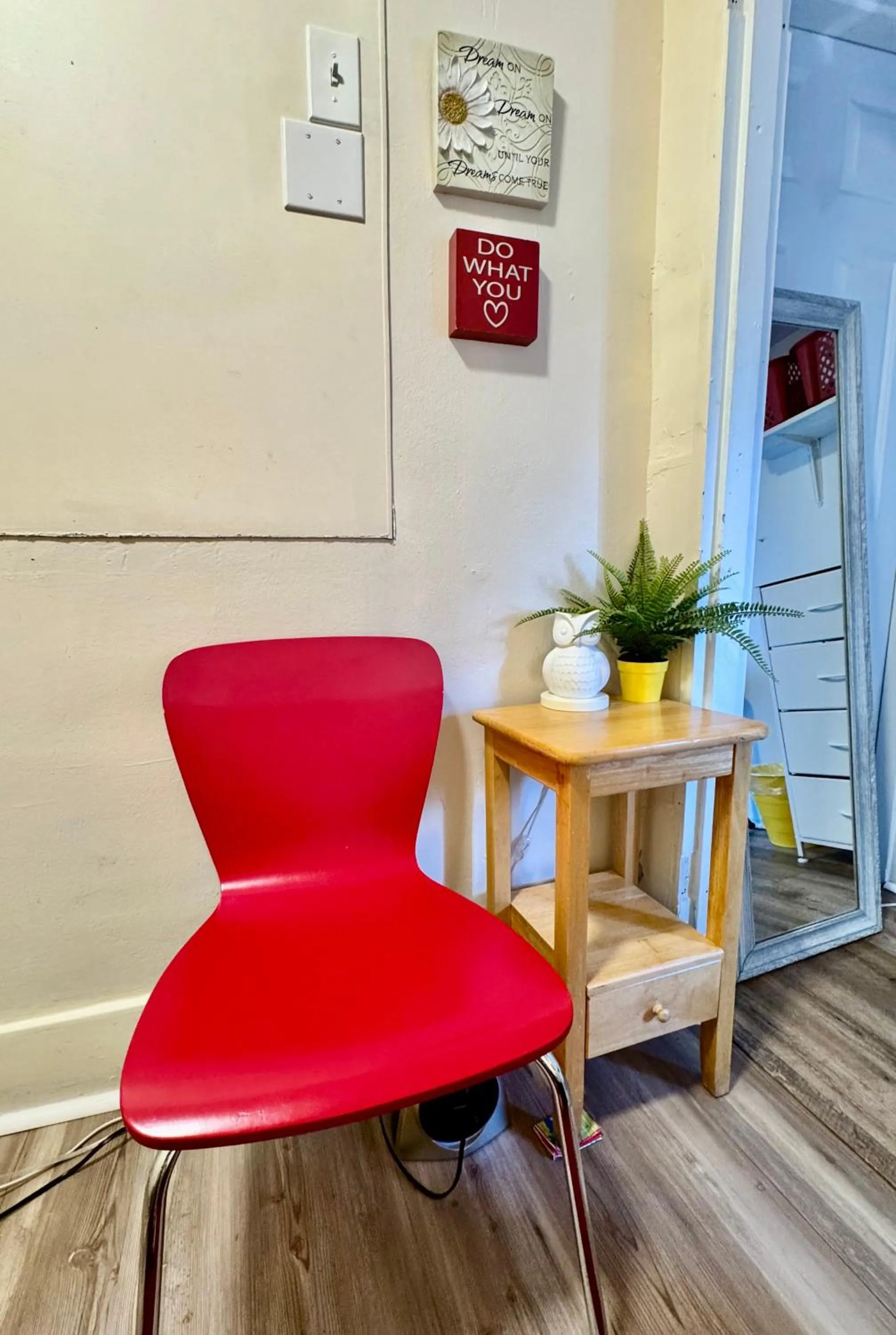 Seating area in Tiny Private Room at the Upper Level of a Big House with Shared Bathroom