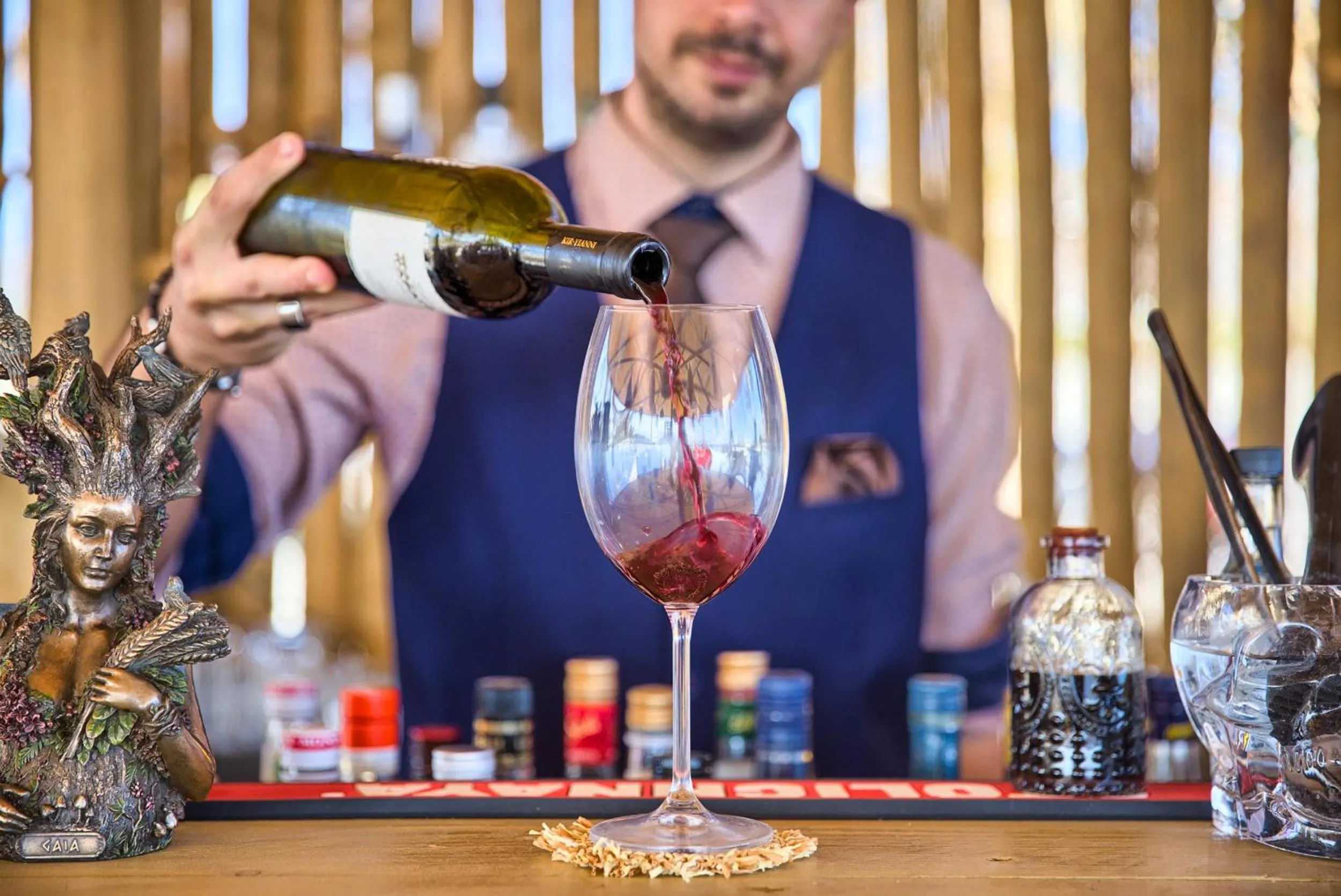 Lounge or bar in Alia Beachfront Suites and Spa