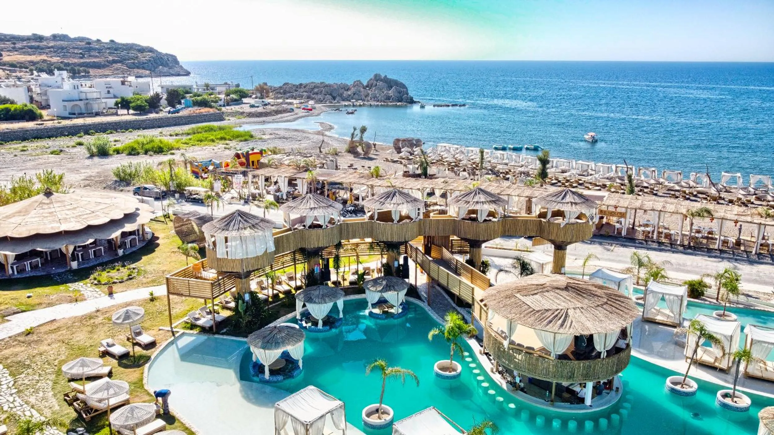 Alia Beachfront Suites and Spa