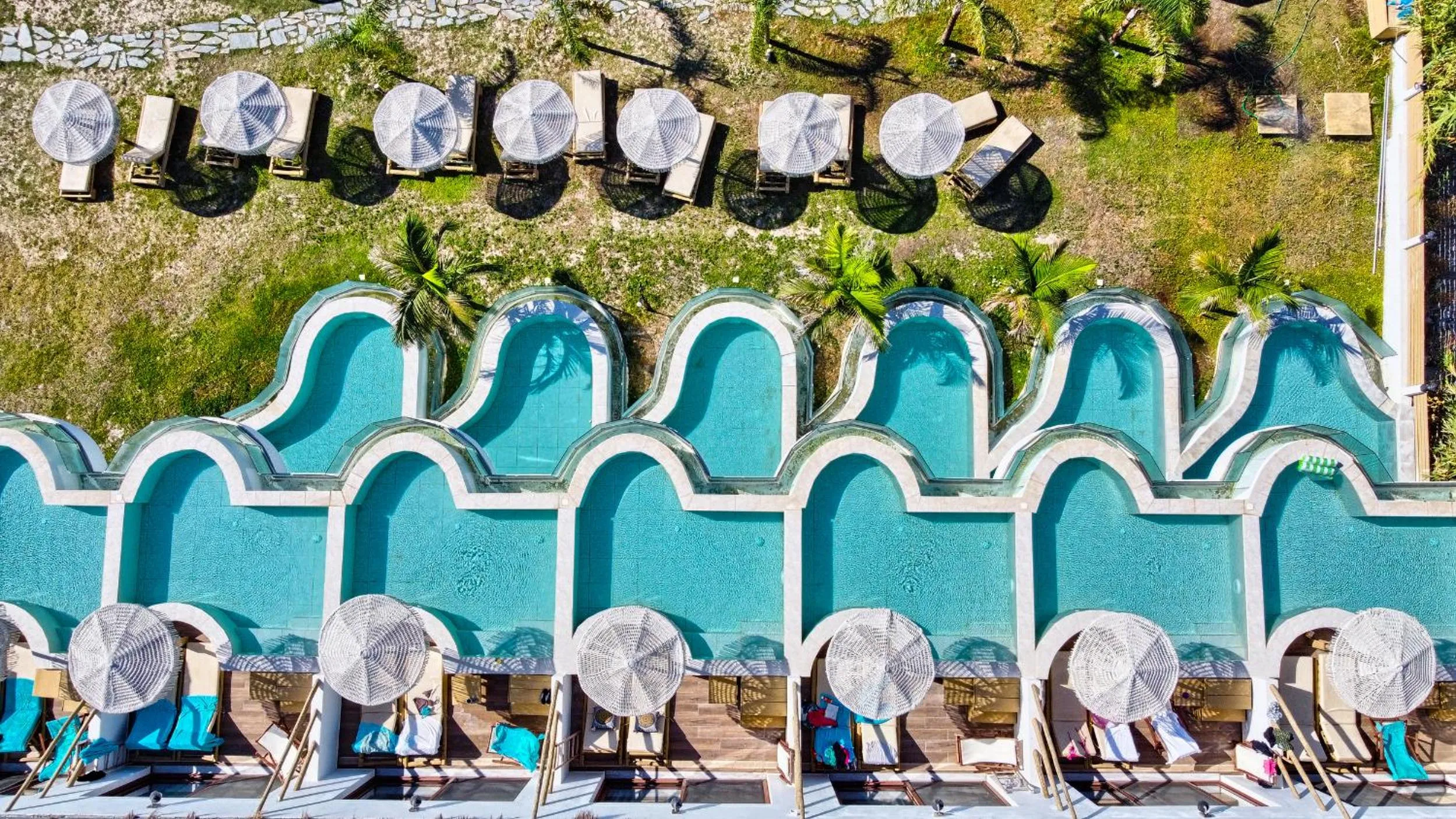 Alia Beachfront Suites and Spa