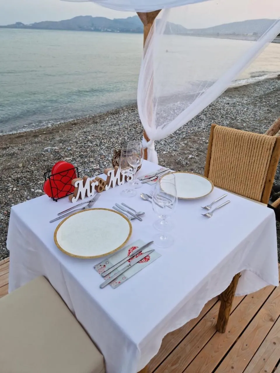 Alia Beachfront Suites and Spa