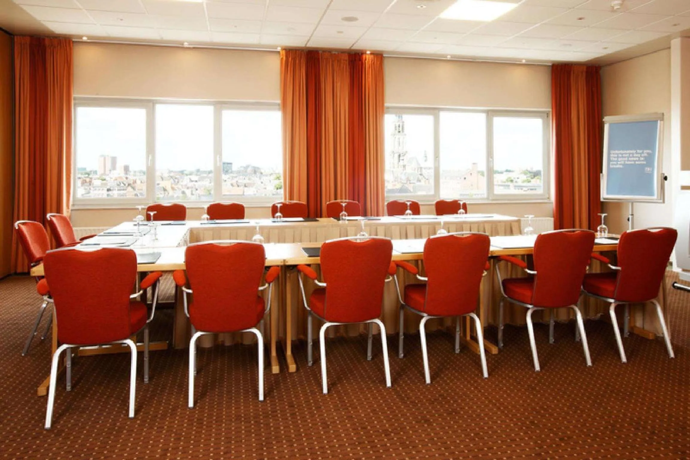 Meeting/conference room in NH Groningen Hotel