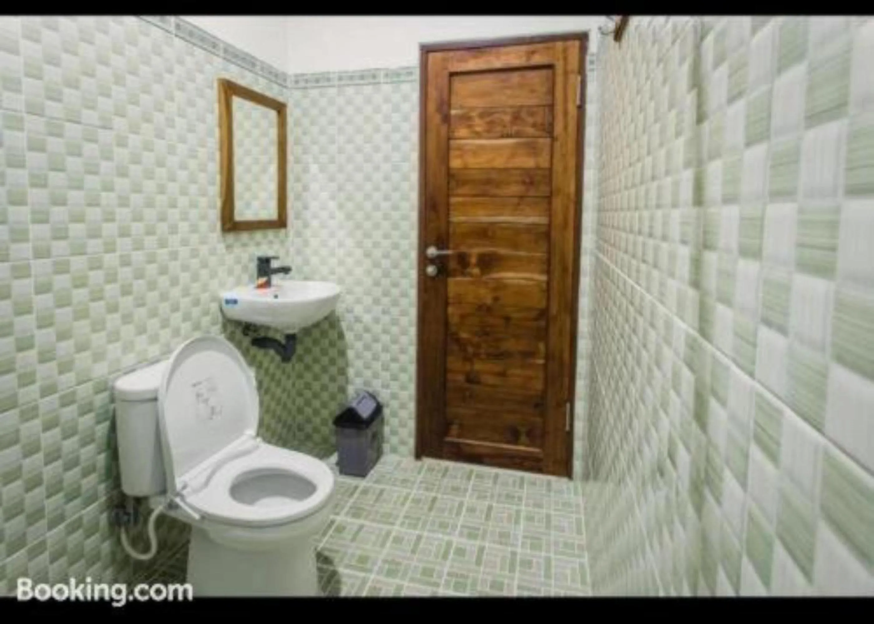 Toilet in Canggu Kayuma House